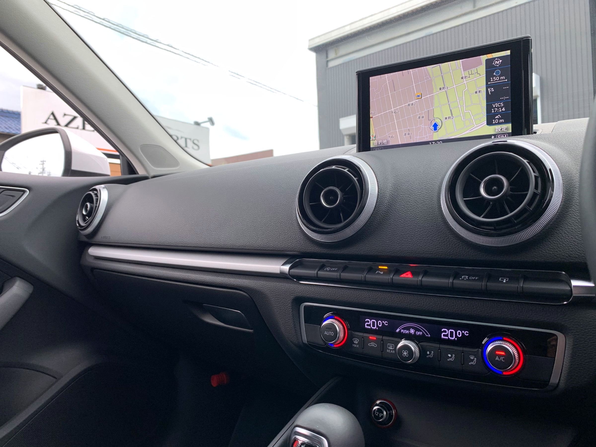 アウディ　Ａ３スポーツバック　１．４ＴＦＳＩ　