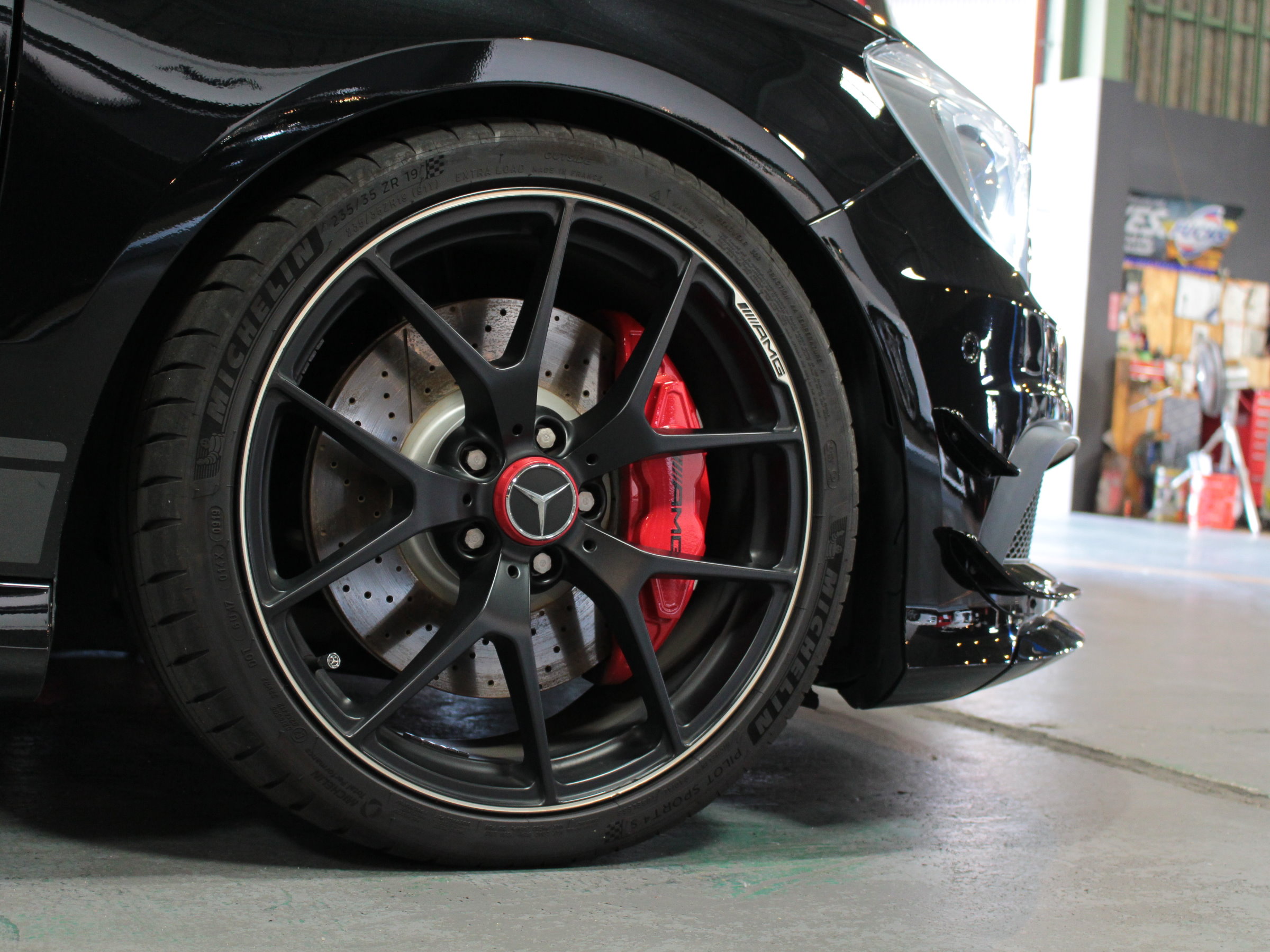 メルセデスベンツ　A　４５　AMG　４マチック　エディション１