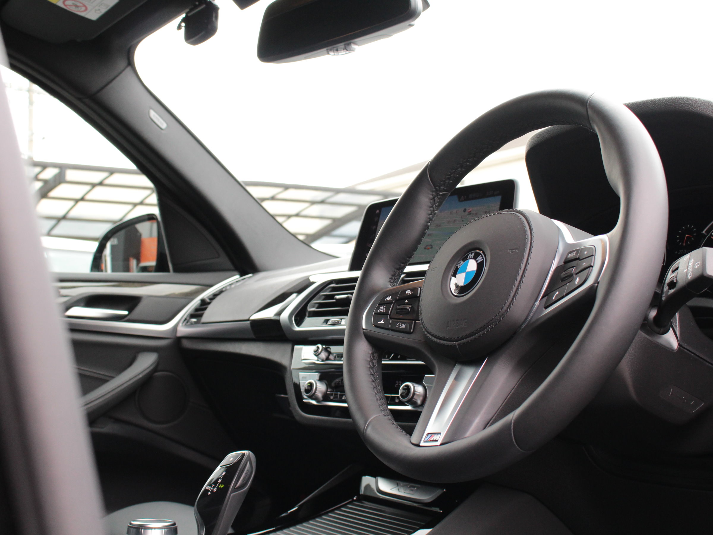 BMW　Ｘ３　ｘＤｒｉｖｅ　２０ｄ　Ｍスポーツ