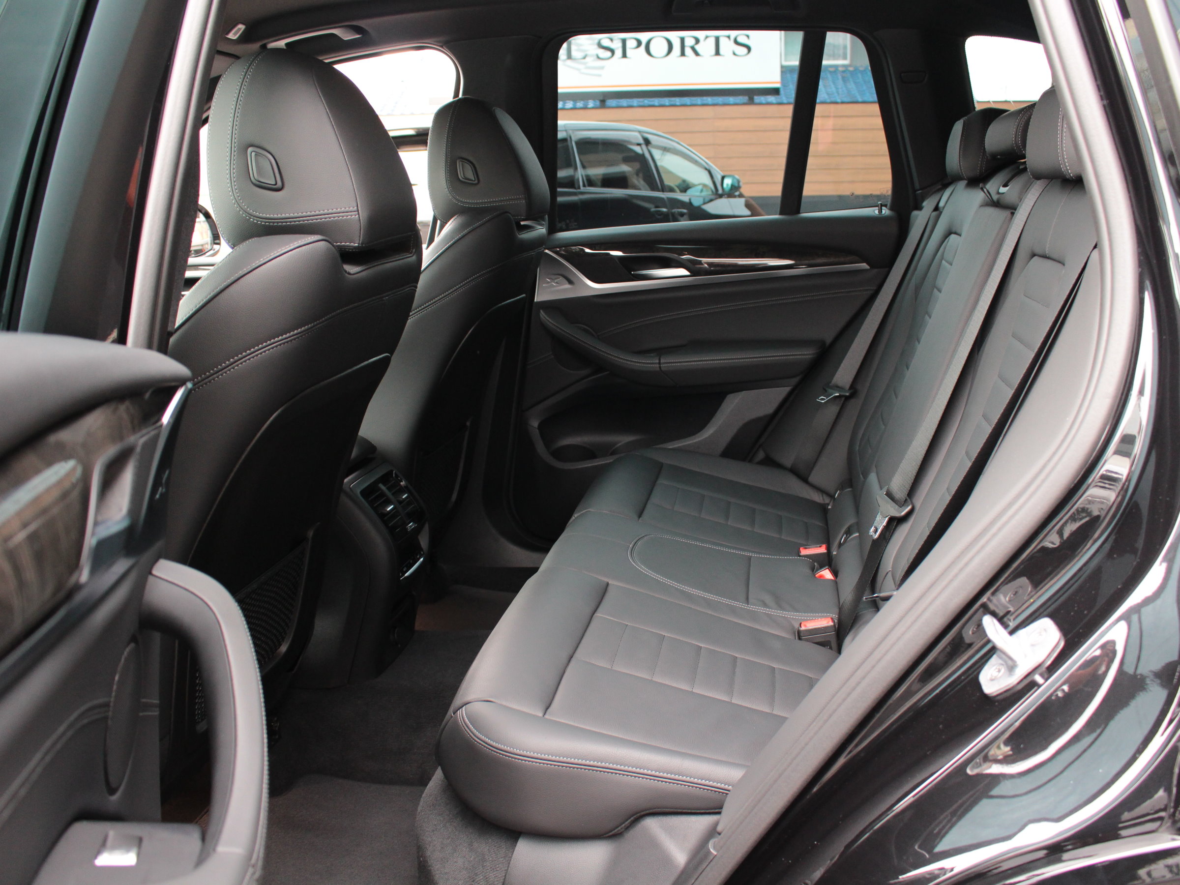 BMW　Ｘ３　ｘＤｒｉｖｅ　２０ｄ　Ｍスポーツ