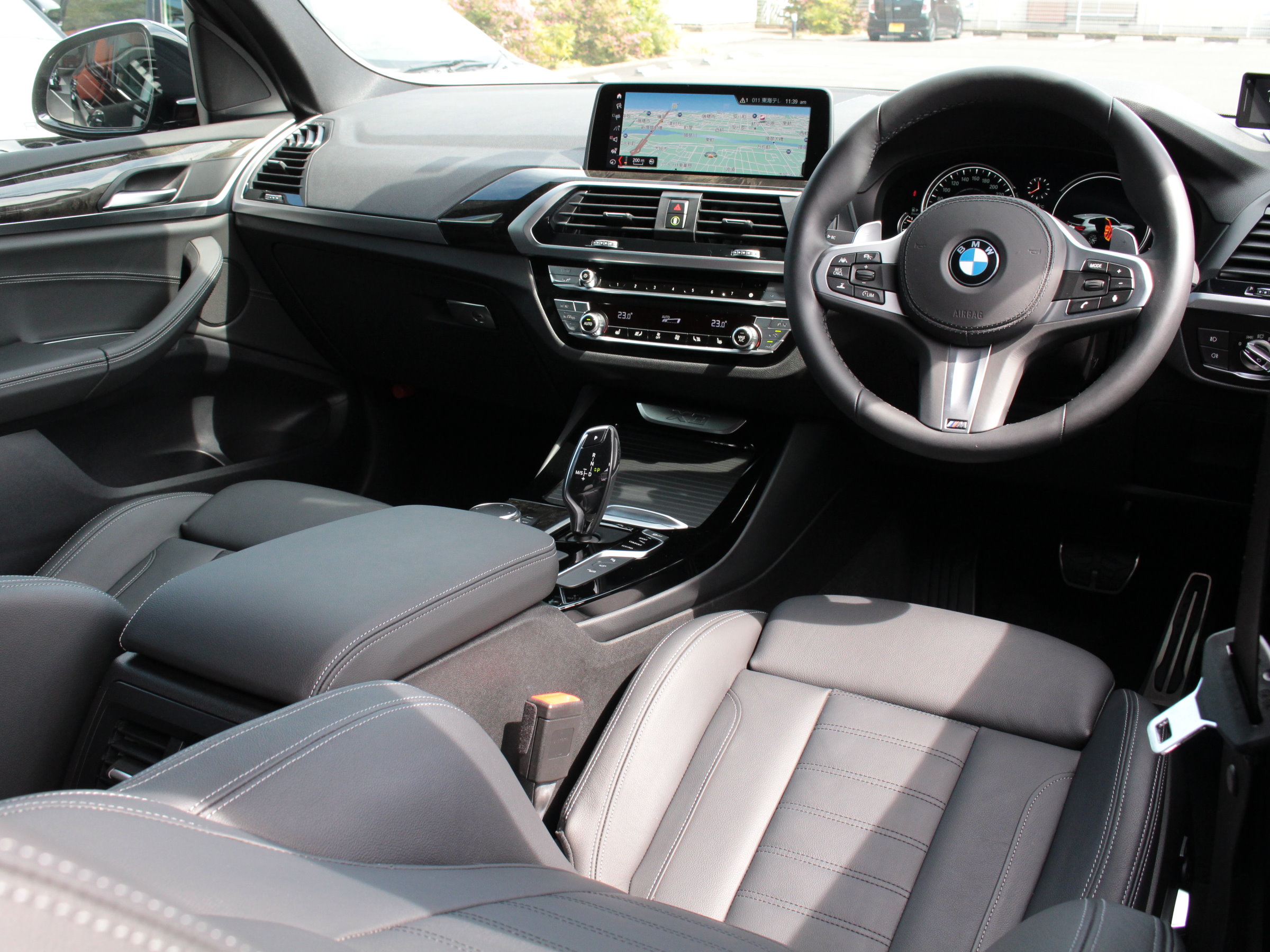 BMW　Ｘ３　ｘＤｒｉｖｅ　２０ｄ　Ｍスポーツ