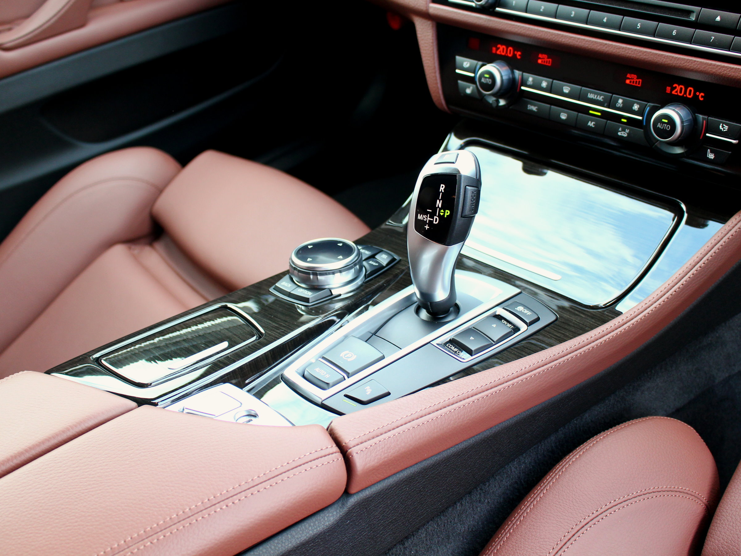 ＢＭＷ　５２３ｄ　Mスポーツ