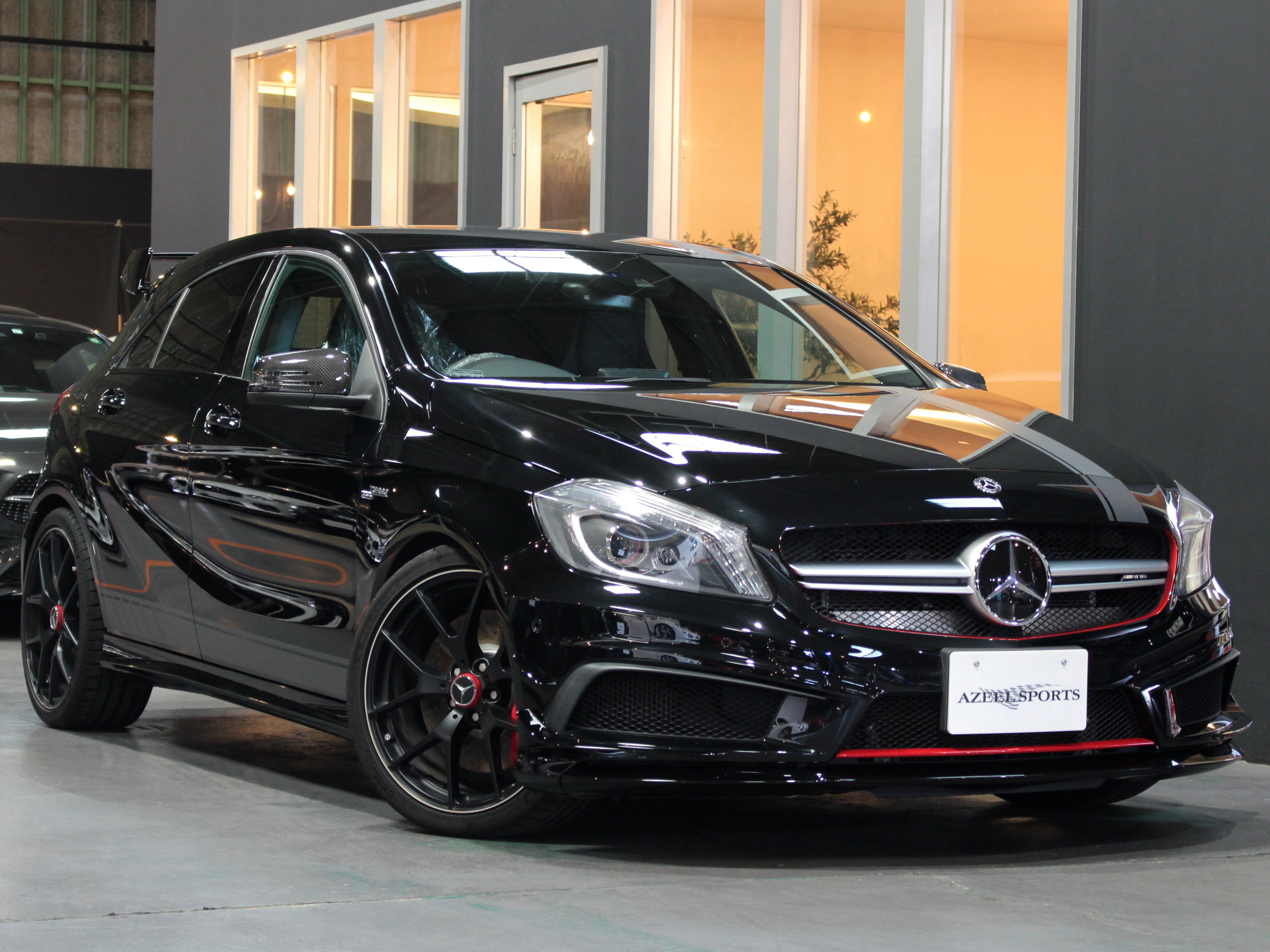 メルセデスベンツ　A　４５　AMG　４マチック　エディション１