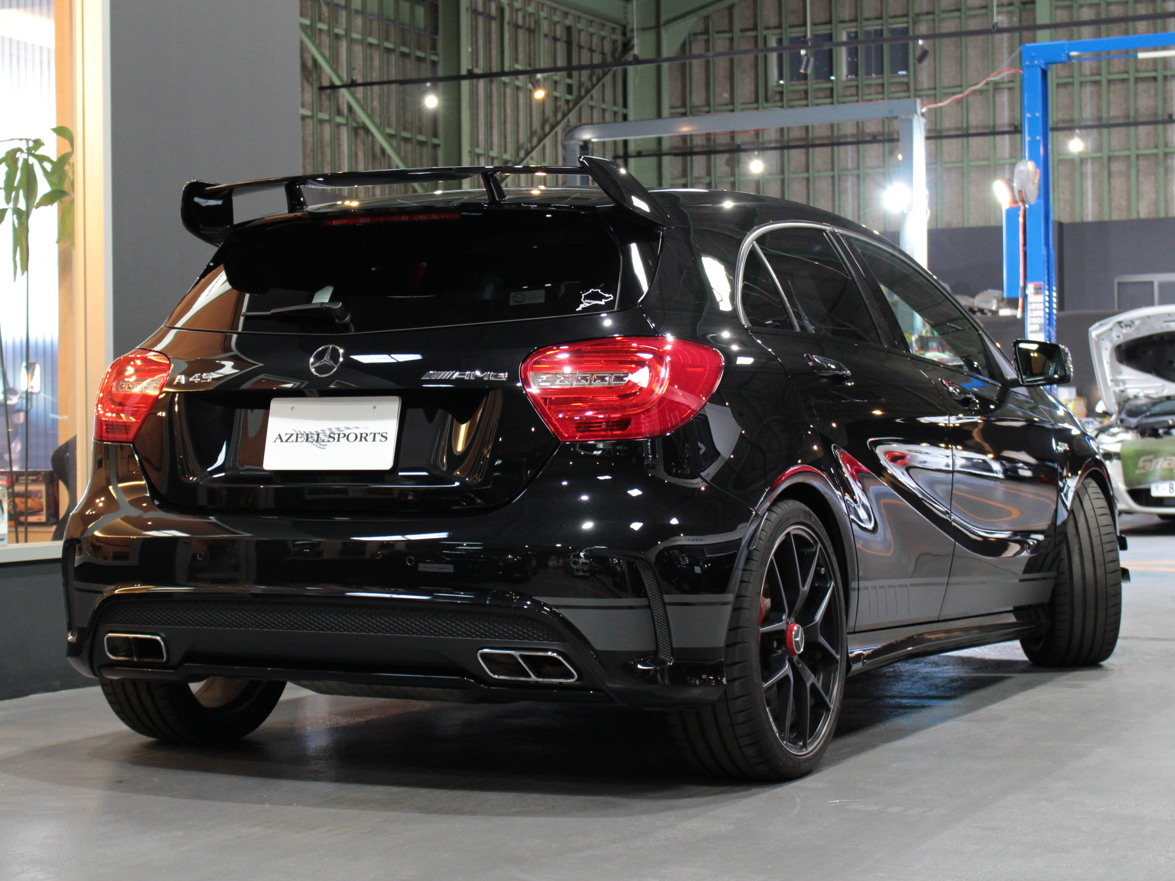 メルセデスベンツ　A　４５　AMG　４マチック　エディション１