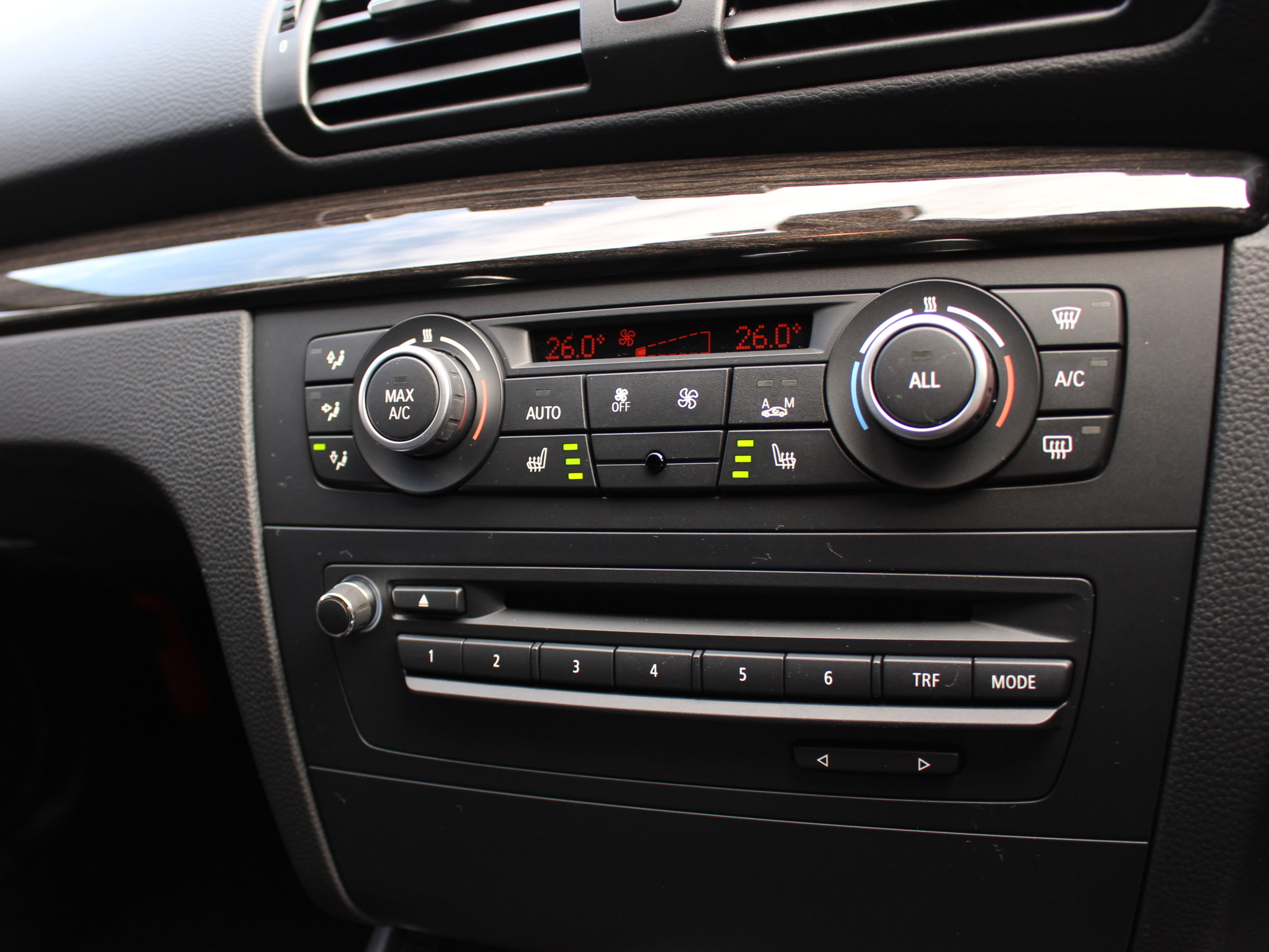 BMW　１３５ｉクーペ　Mスポーツ　ＬＣＩ後期