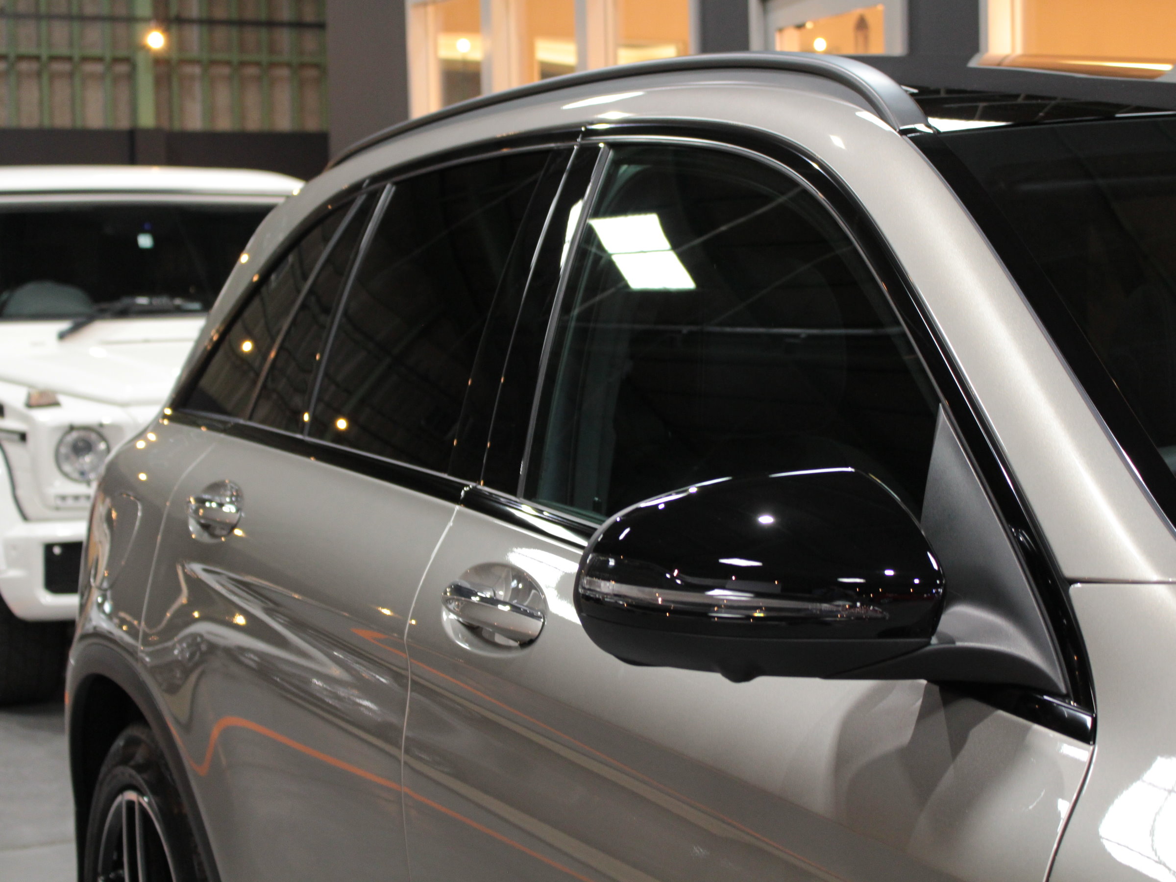 メルセデスベンツ　ＧＬＣ２２０ｄ　４マチック　ローレウスエディション