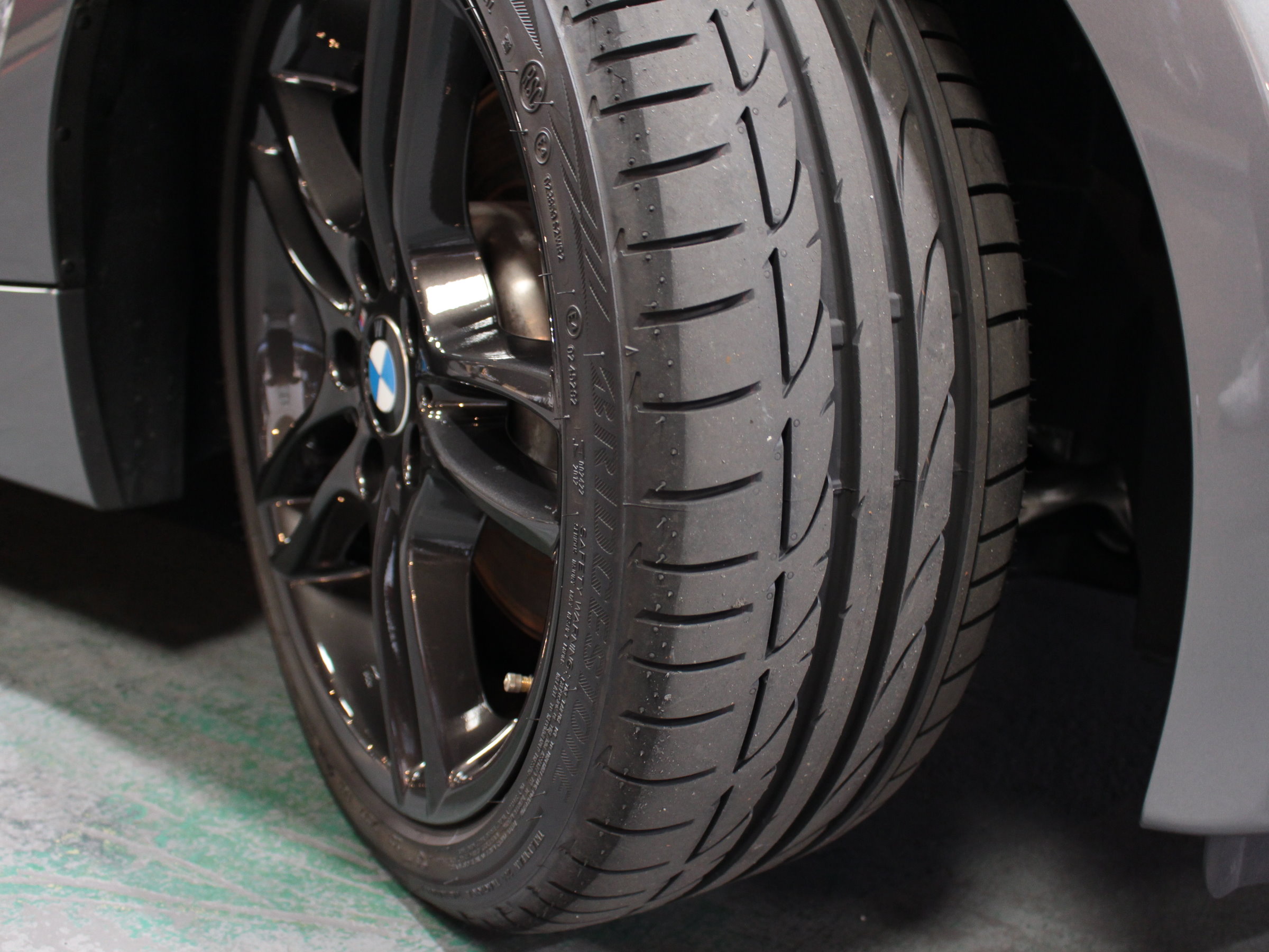 BMW　１３５ｉクーペ　Mスポーツ　ＬＣＩ後期