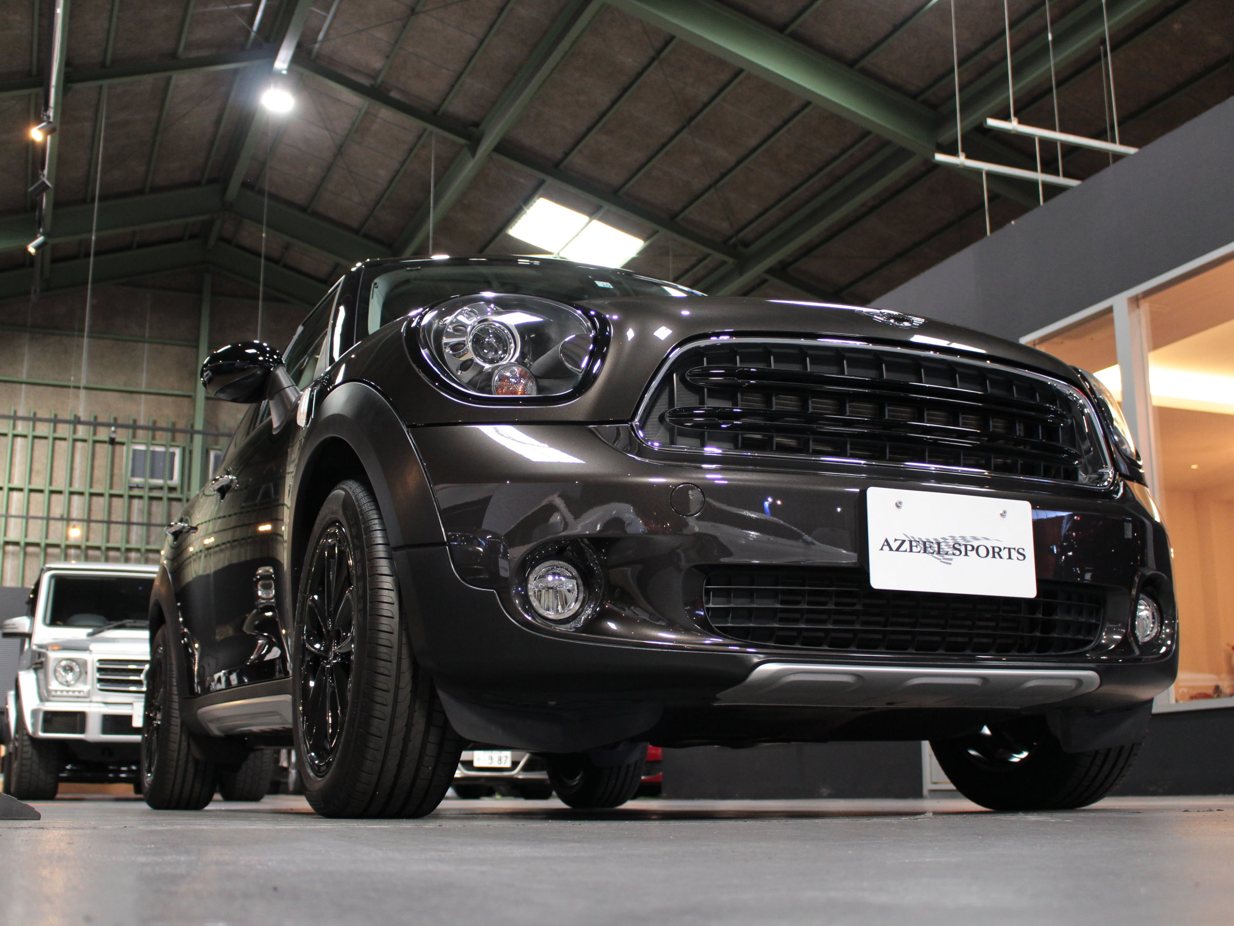 ＢＭＷ　ＭＩＮＩ　クーパーＤ　クロスオーバー　ブラックデザインパッケージ