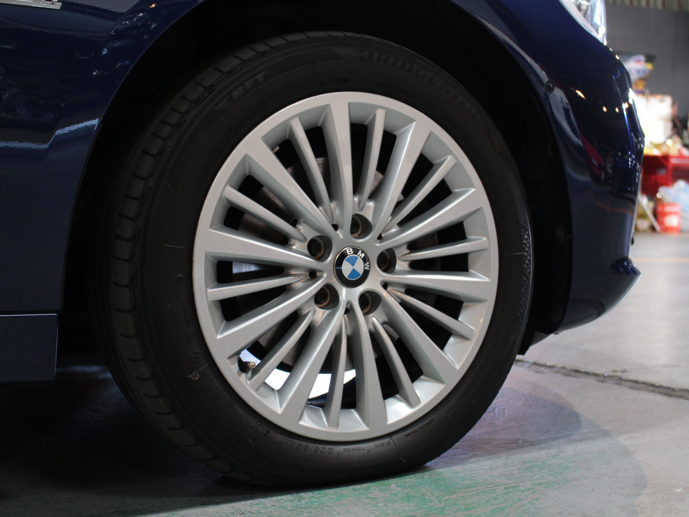 ＢＭＷ　２１８ｄ　グランツアラー　ラグジュアリー