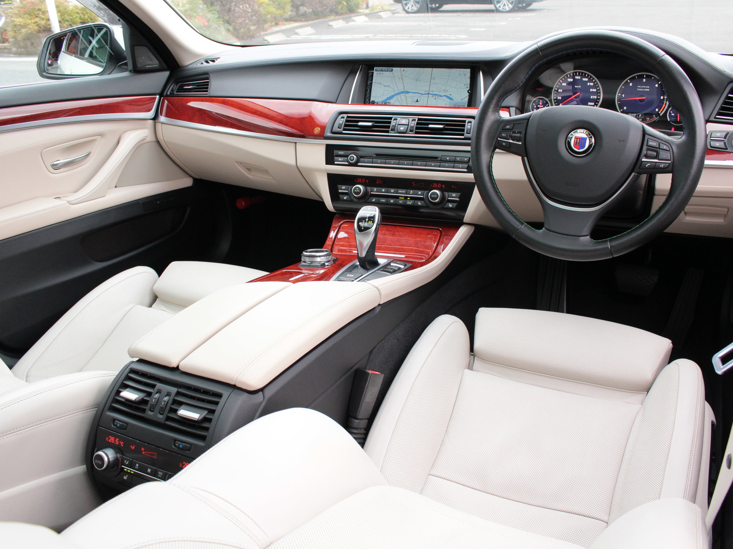 ＢＭＷアルピナ　D５　ターボ　リムジン