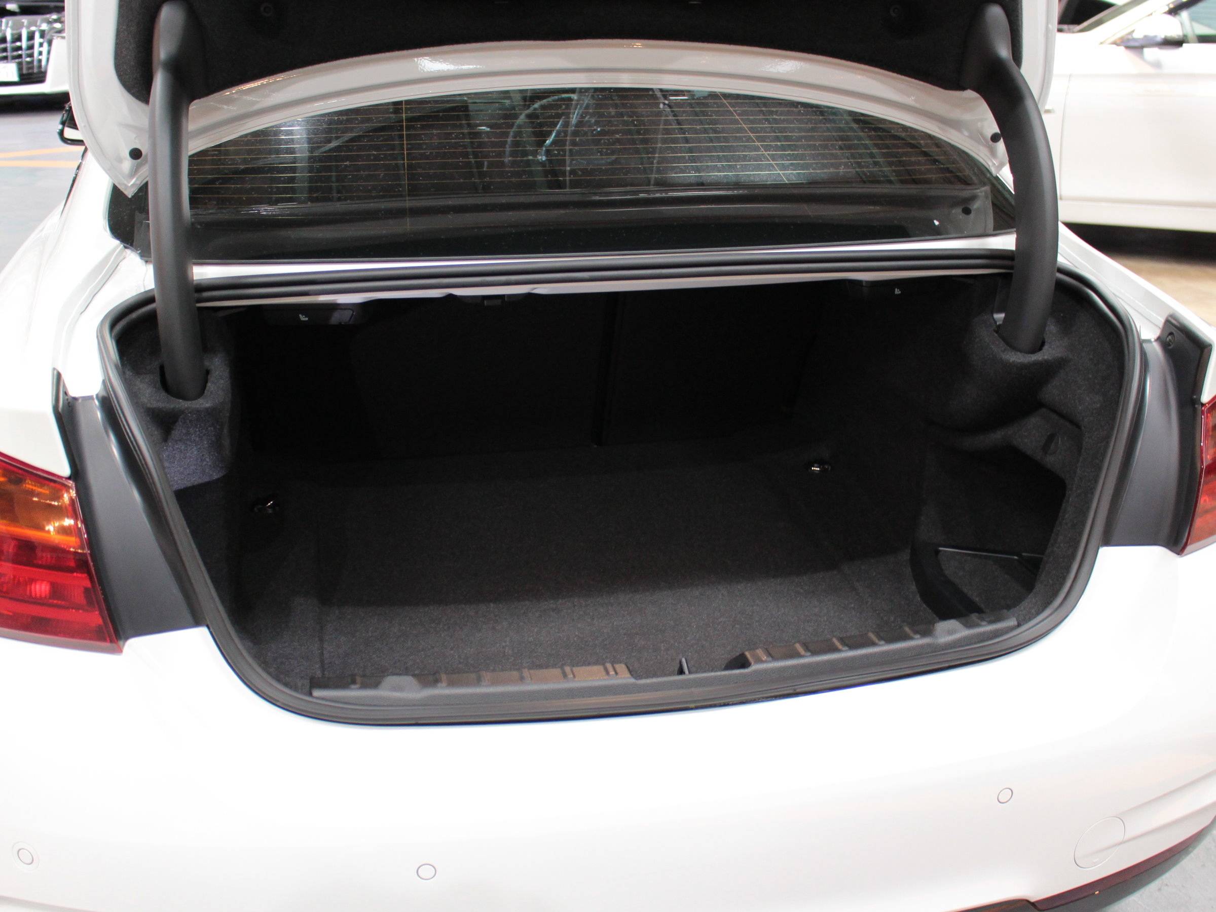 ＢＭＷ　４２０ｉクーペ　Ｍスポーツ