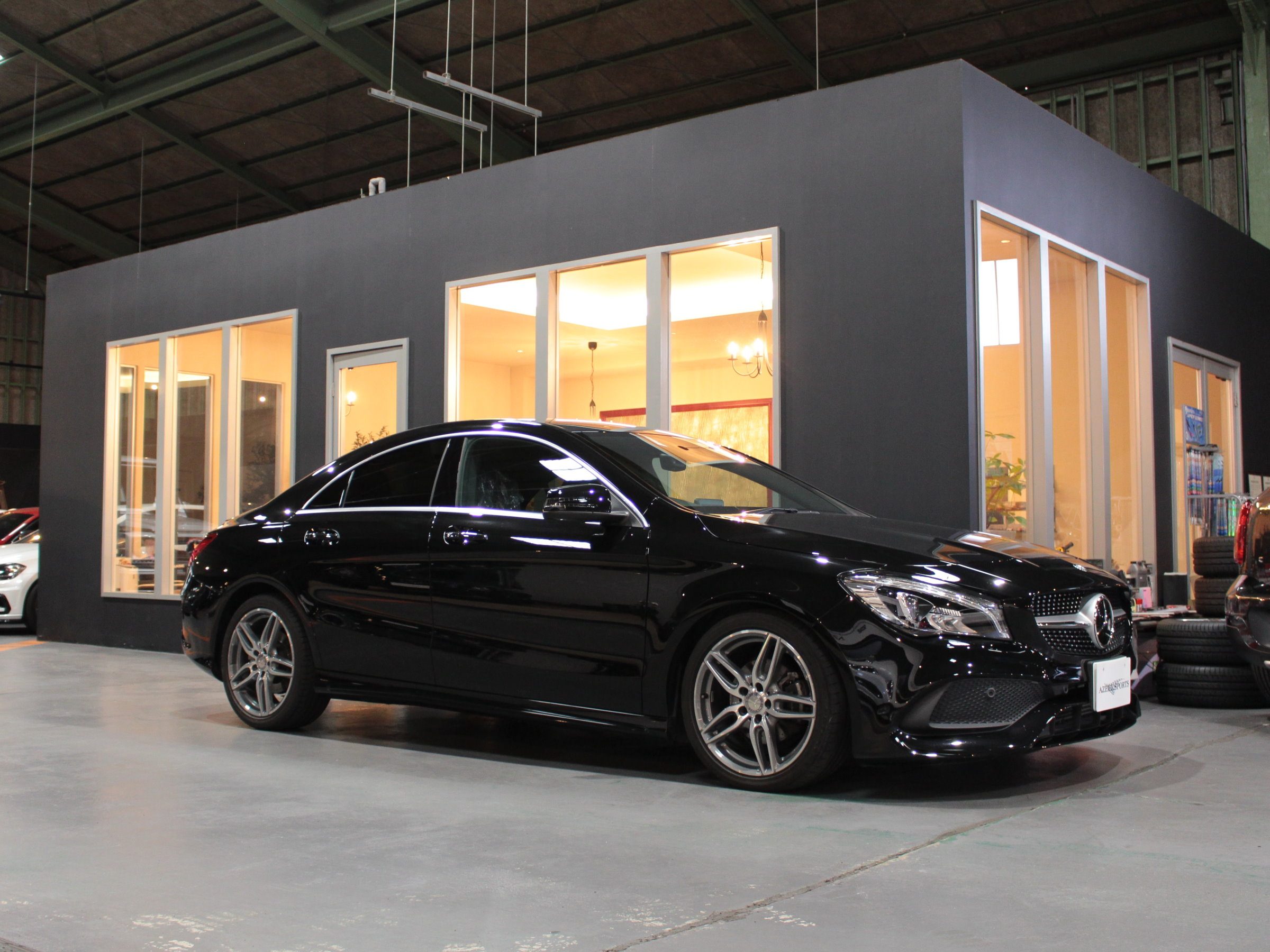 メルセデスベンツ　ＣＬＡ　１８０　スポーツ