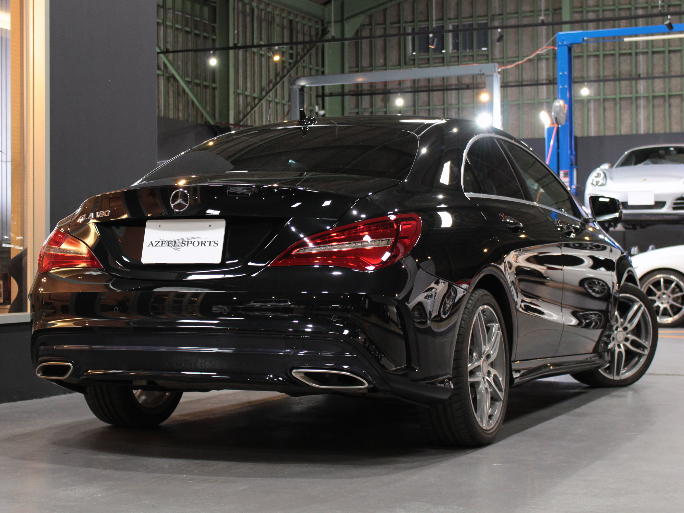 メルセデスベンツ　ＣＬＡ　１８０　スポーツ