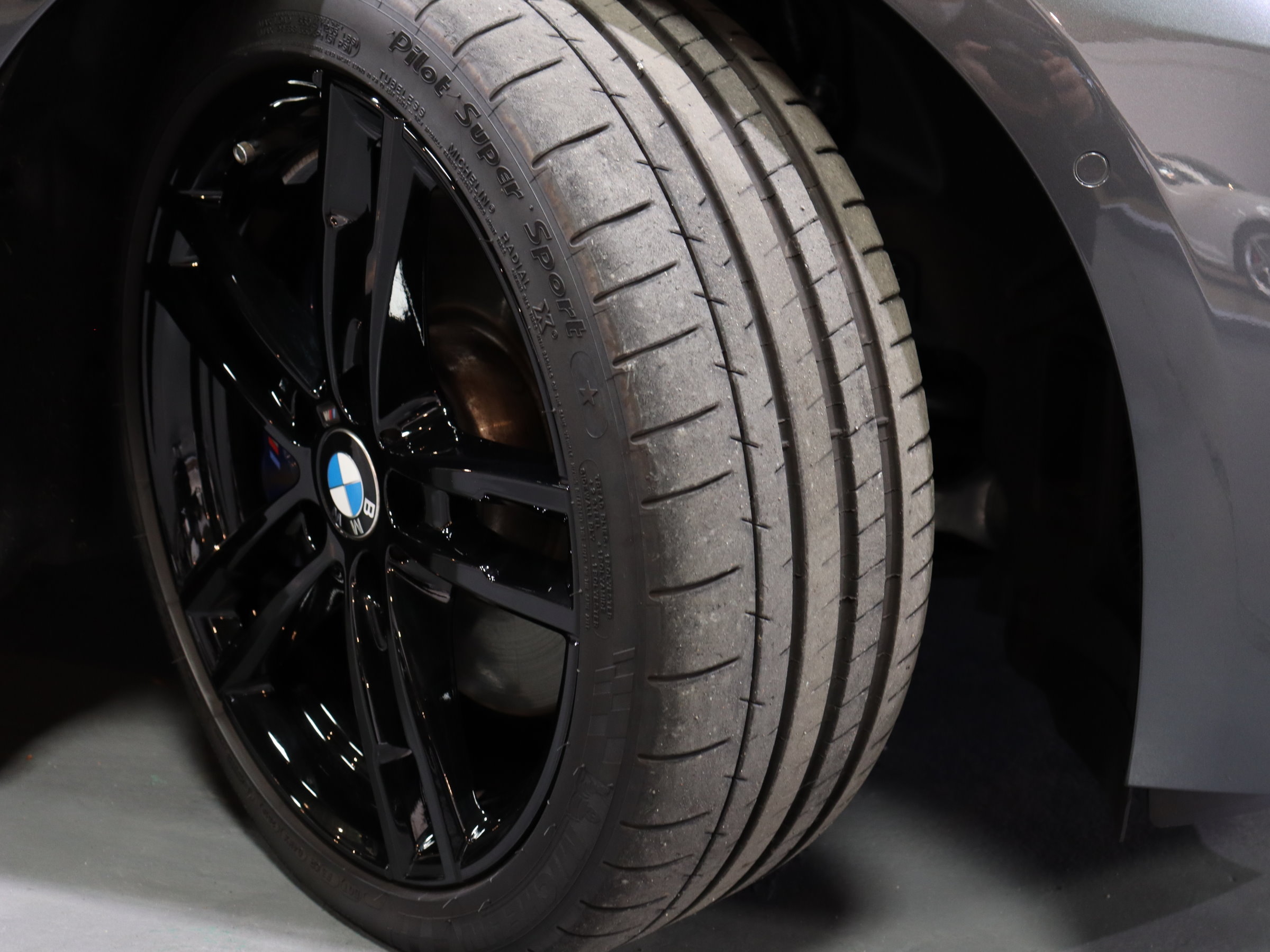 ＢＭＷ　２シリーズクーペ　Ｍ２４０ｉ
