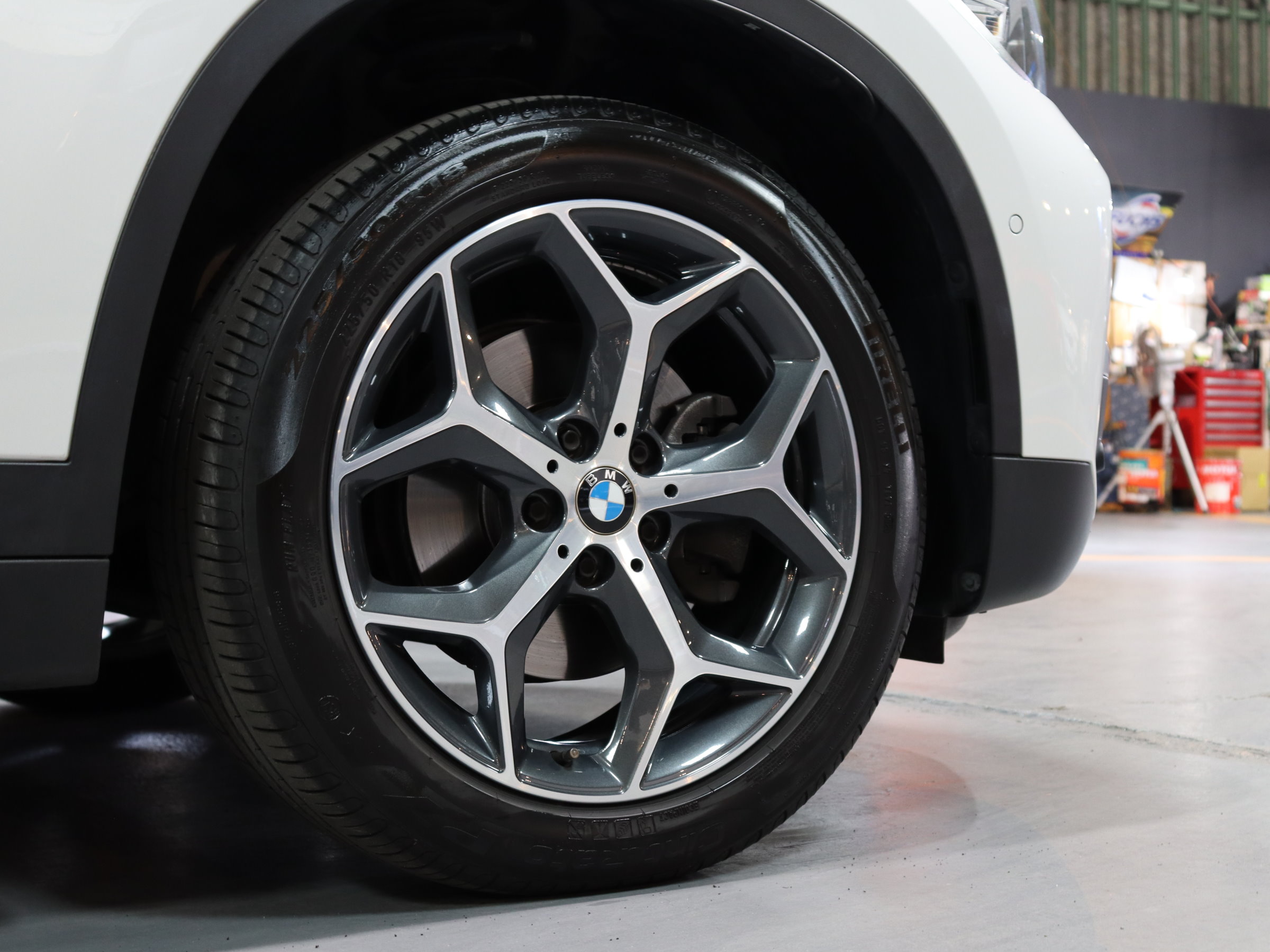 ＢＭＷ　Ｘ１　ｘＤｒｉｖｅ　１８ｄ　Ｘライン　ハイラインパッケージ