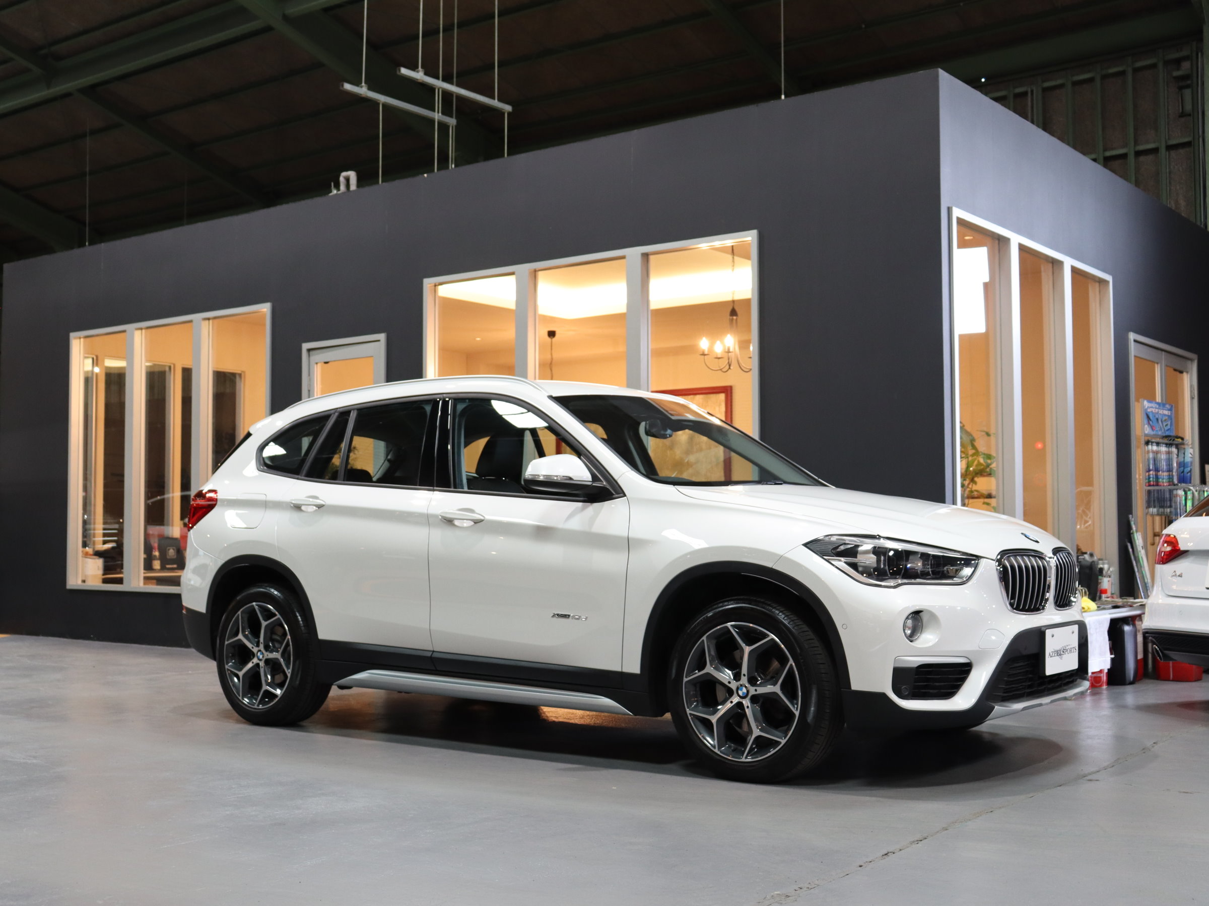ＢＭＷ　Ｘ１　ｘＤｒｉｖｅ　１８ｄ　Ｘライン　ハイラインパッケージ