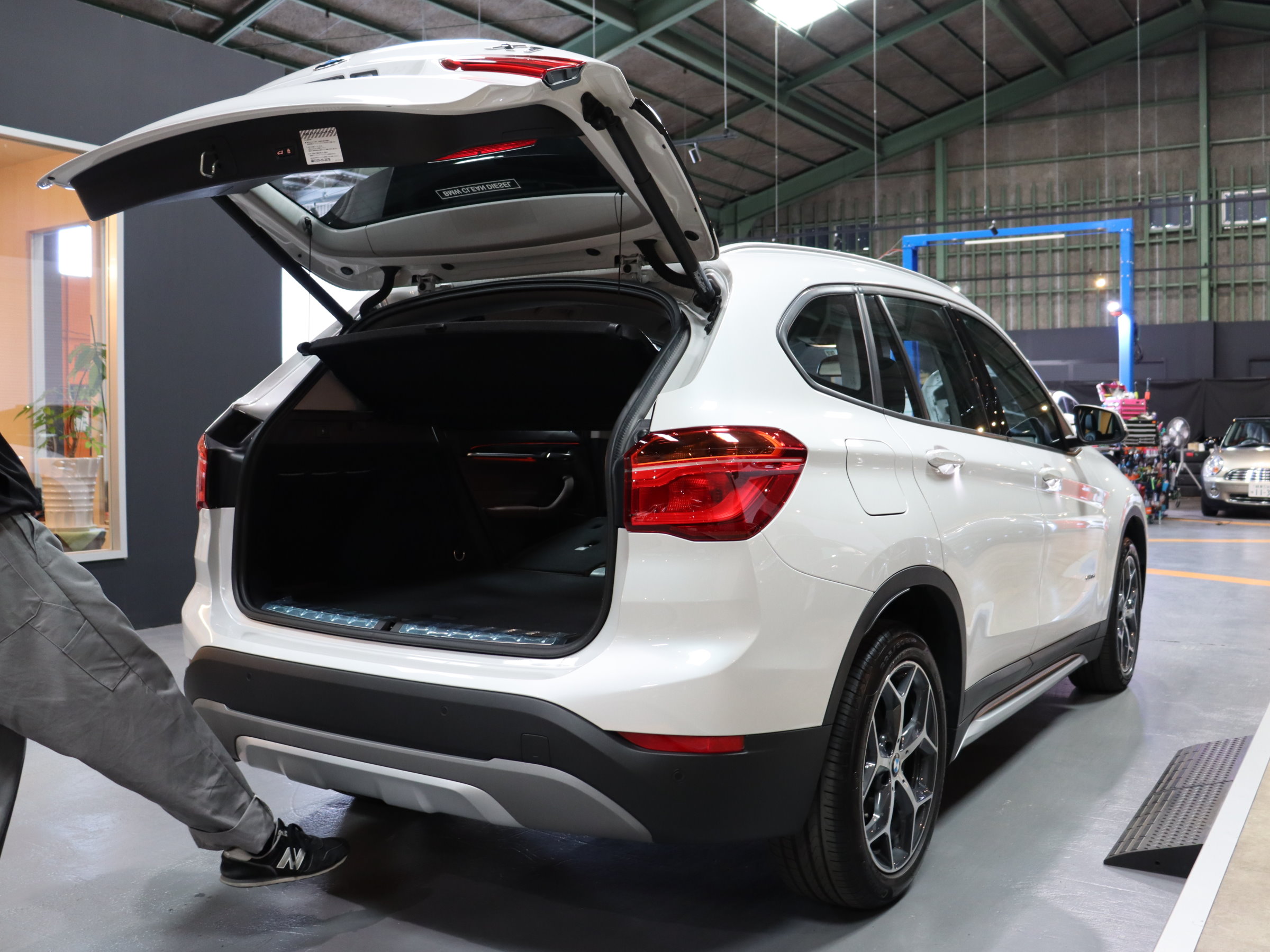 ＢＭＷ　Ｘ１　ｘＤｒｉｖｅ　１８ｄ　Ｘライン　ハイラインパッケージ