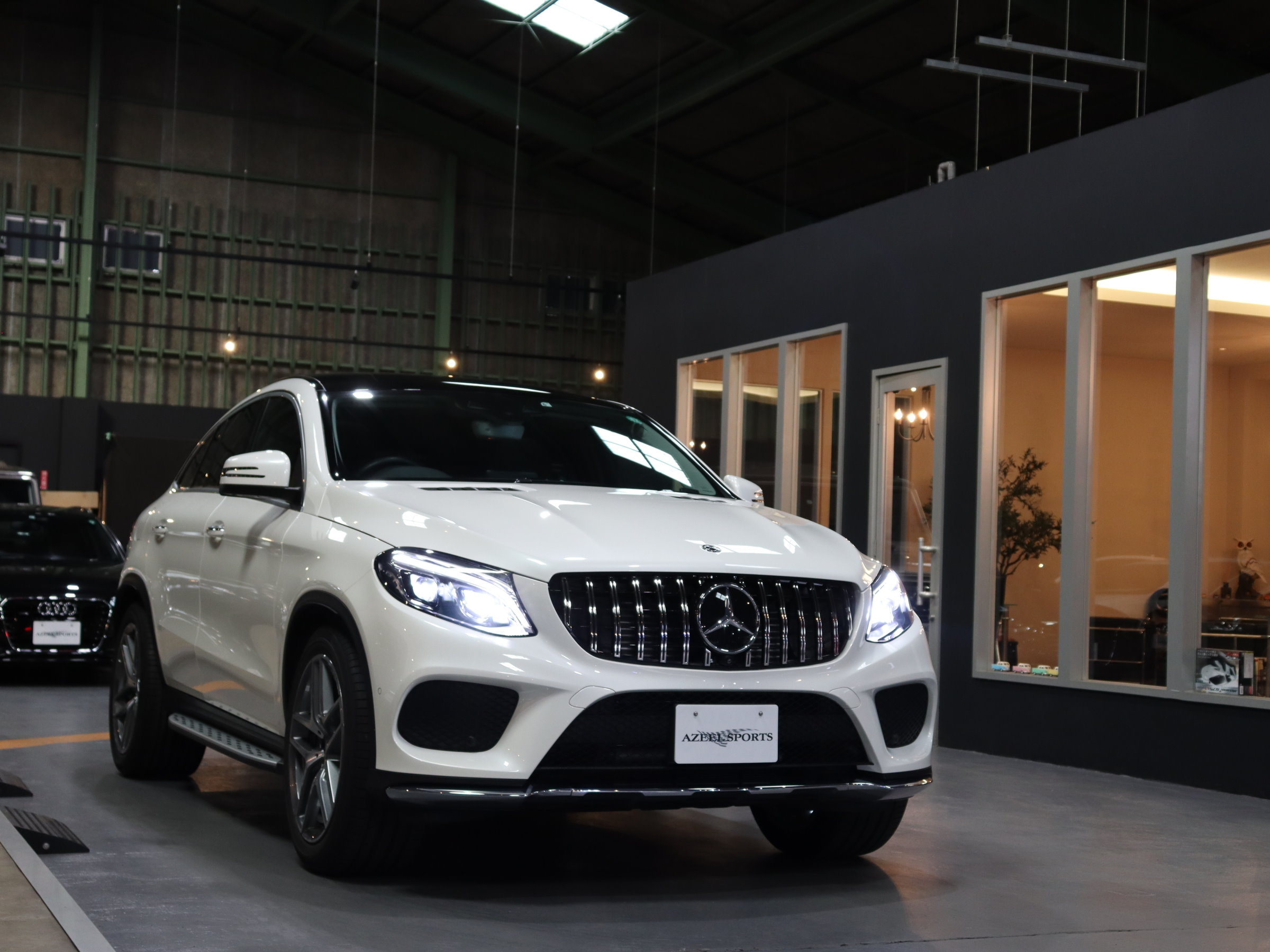 ☆メルセデスベンツ　ＧＬＥ３５０クーペ　４マチック　スポーツ☆