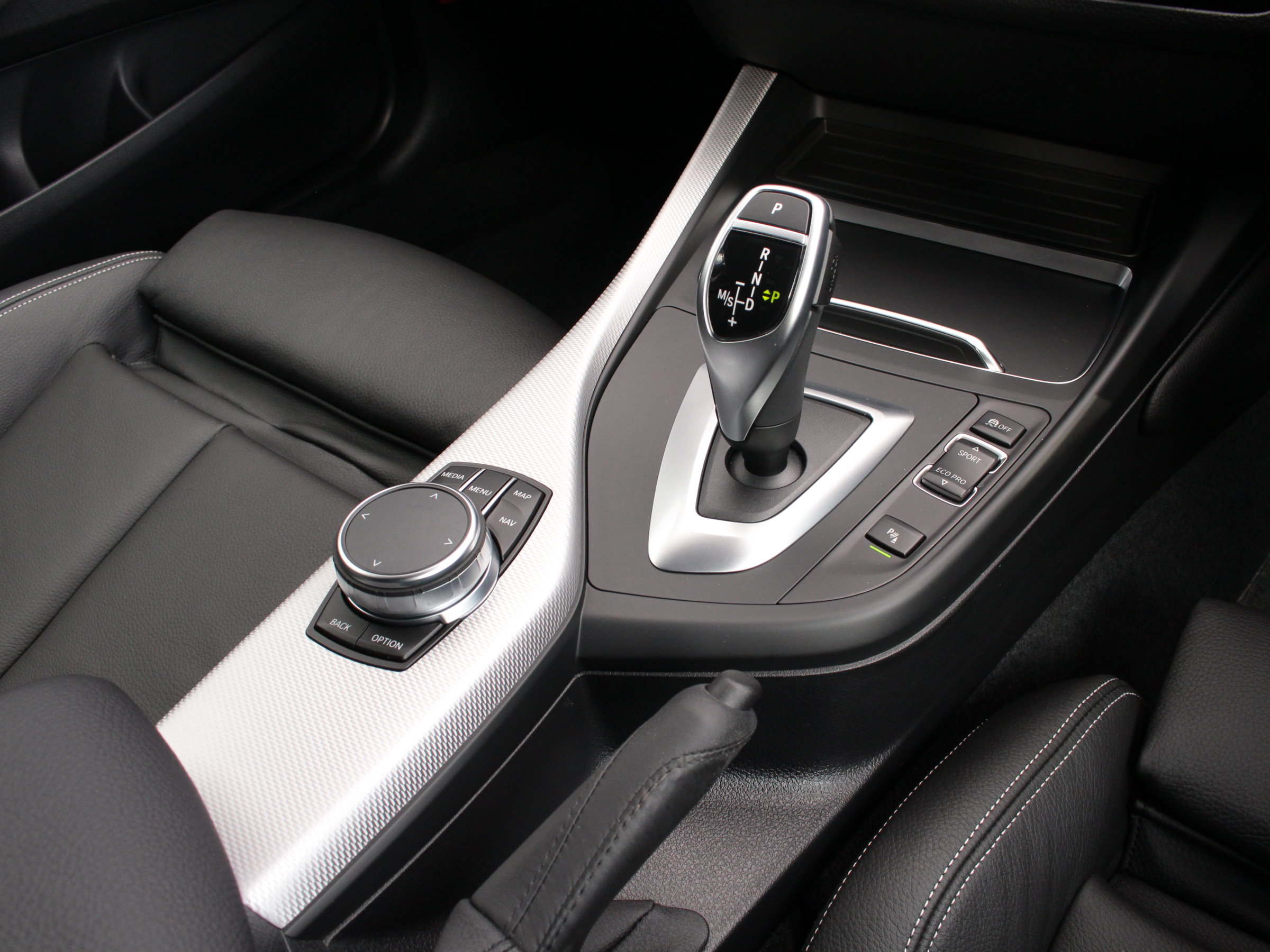ＢＭＷ　２シリーズクーペ　Ｍ２４０ｉ