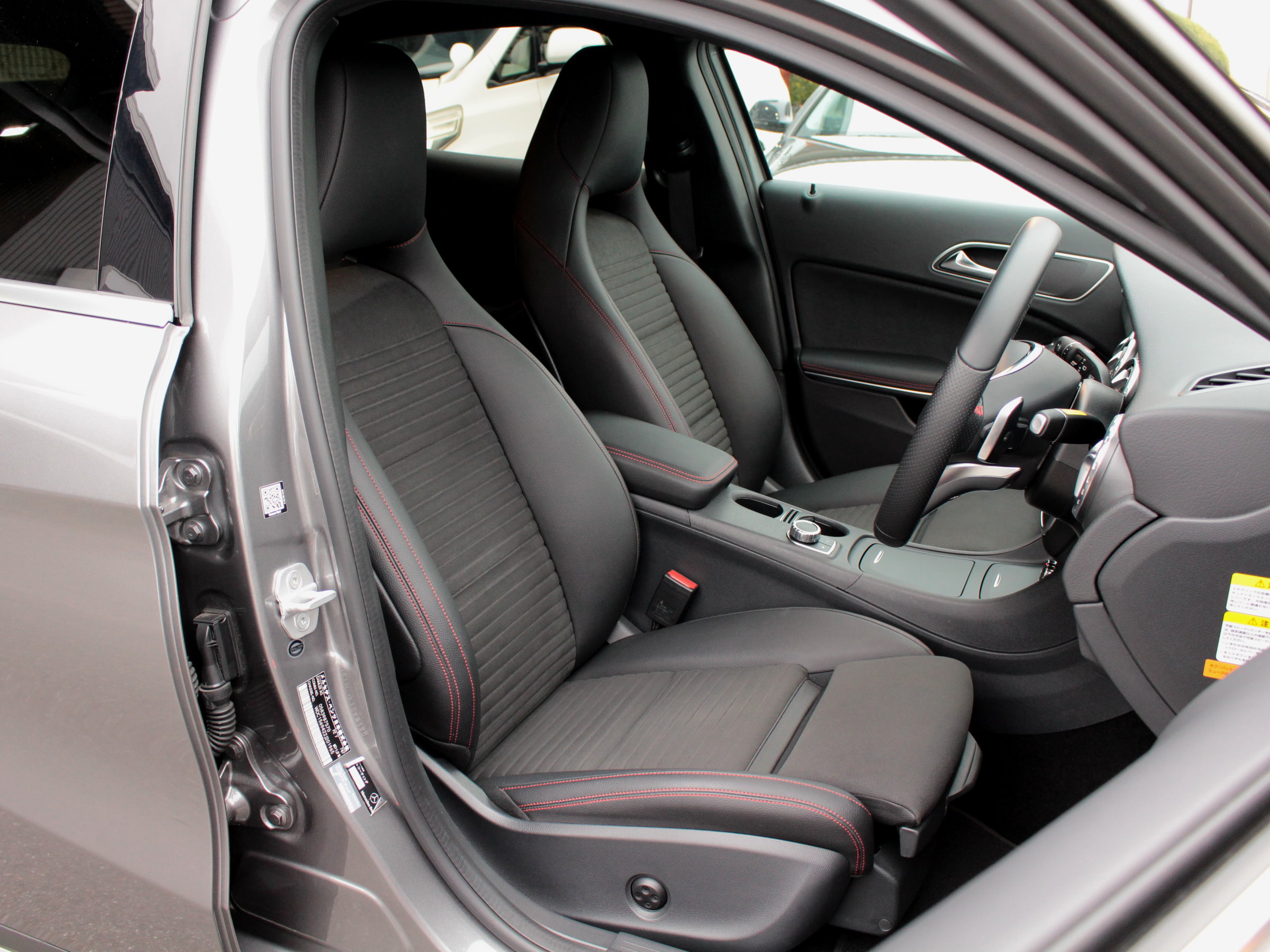 メルセデスベンツ　ＧＬＡ１８０　スポーツ　