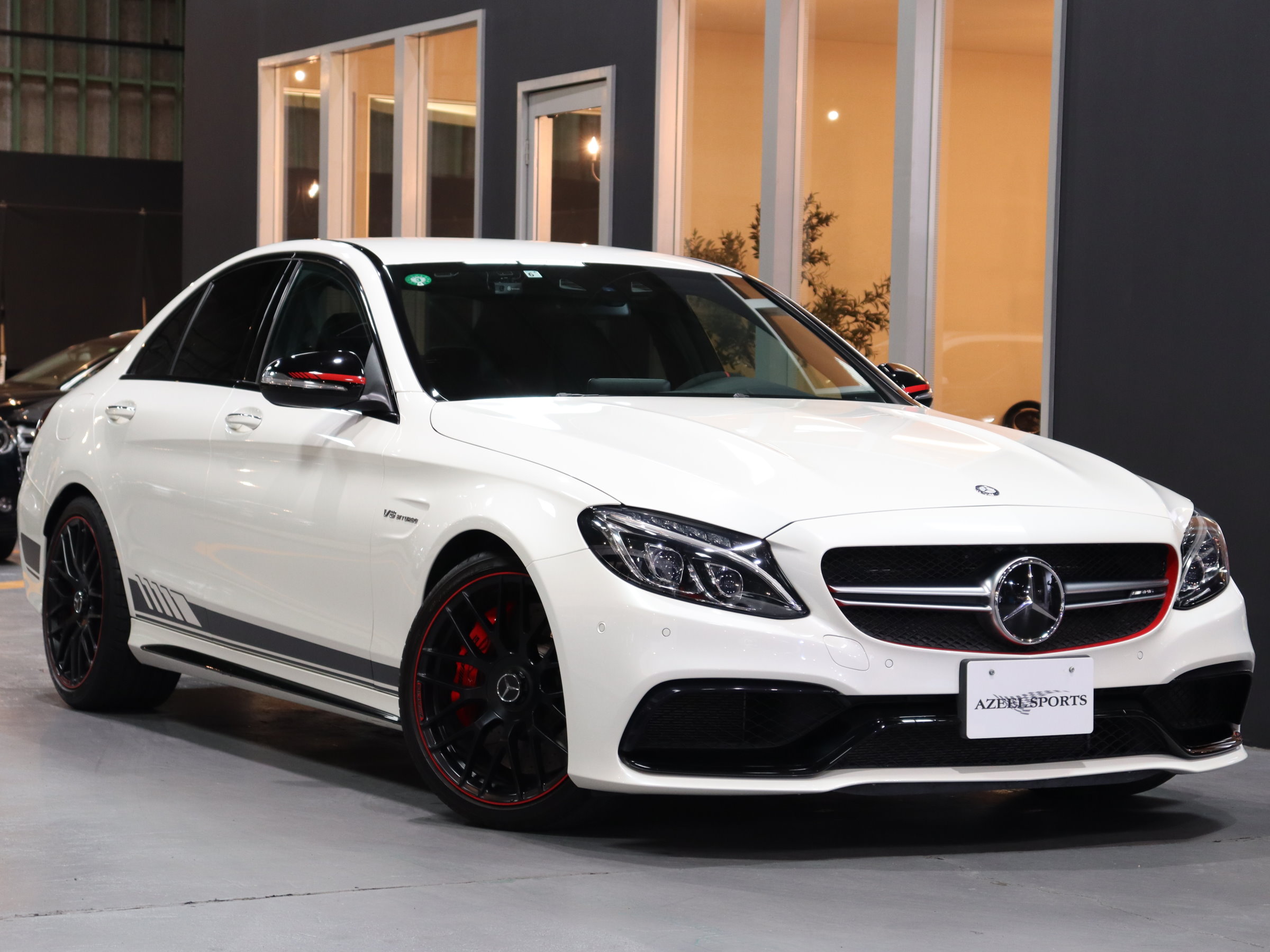 メルセデスＡＭＧ　Ｃ６３Ｓ　エディション１　３５０台限定