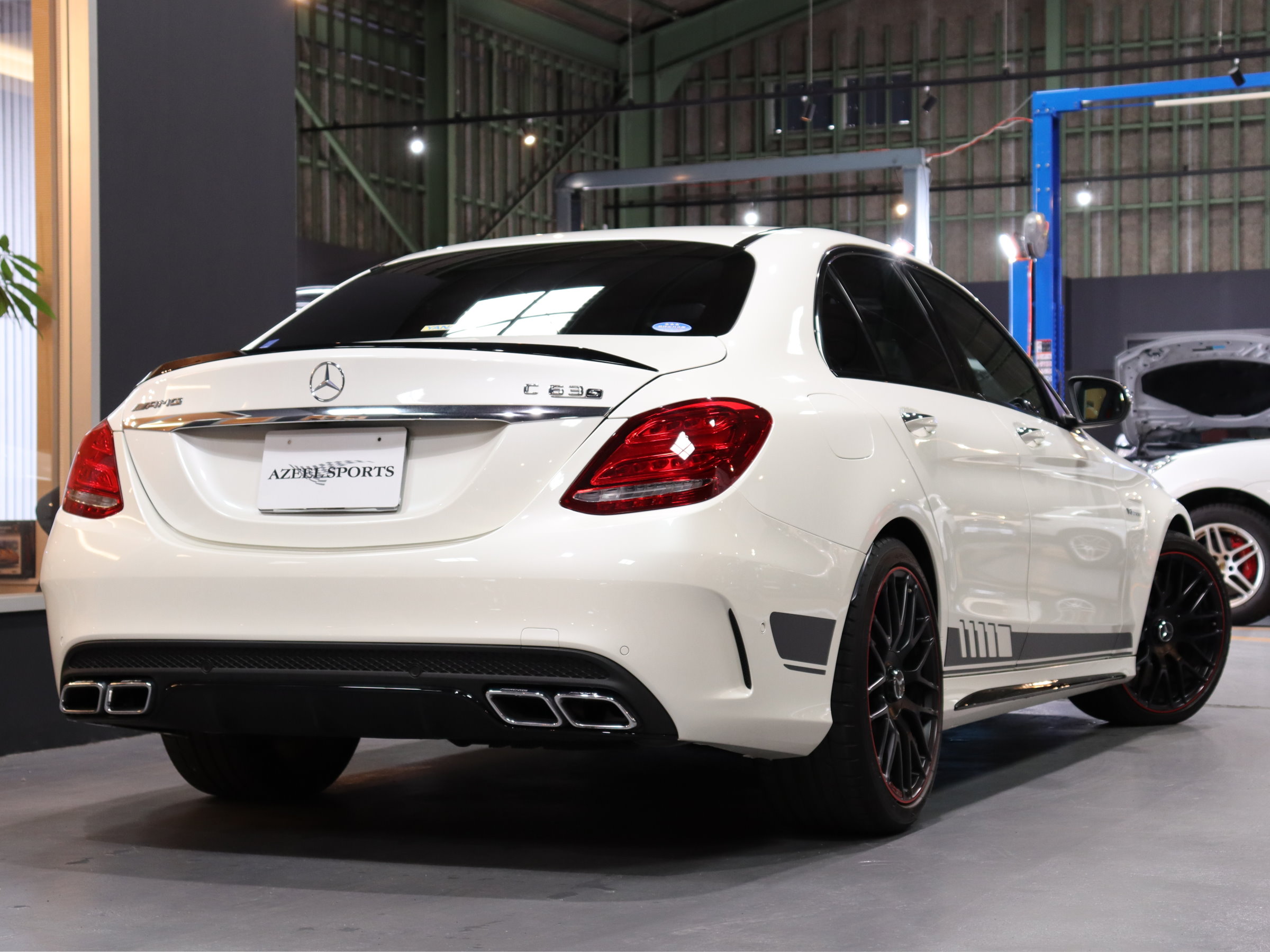 メルセデスＡＭＧ　Ｃ６３Ｓ　エディション１　３５０台限定