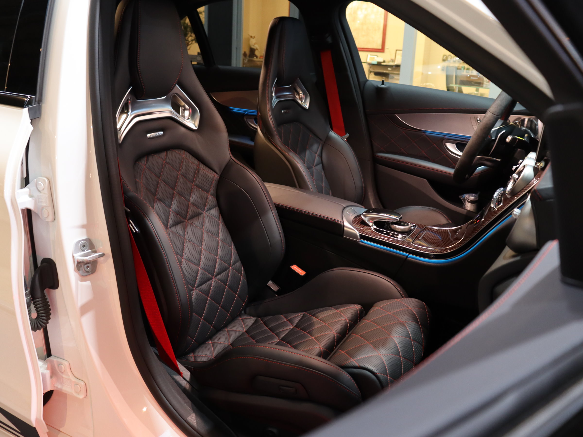 メルセデスＡＭＧ　Ｃ６３Ｓ　エディション１　３５０台限定