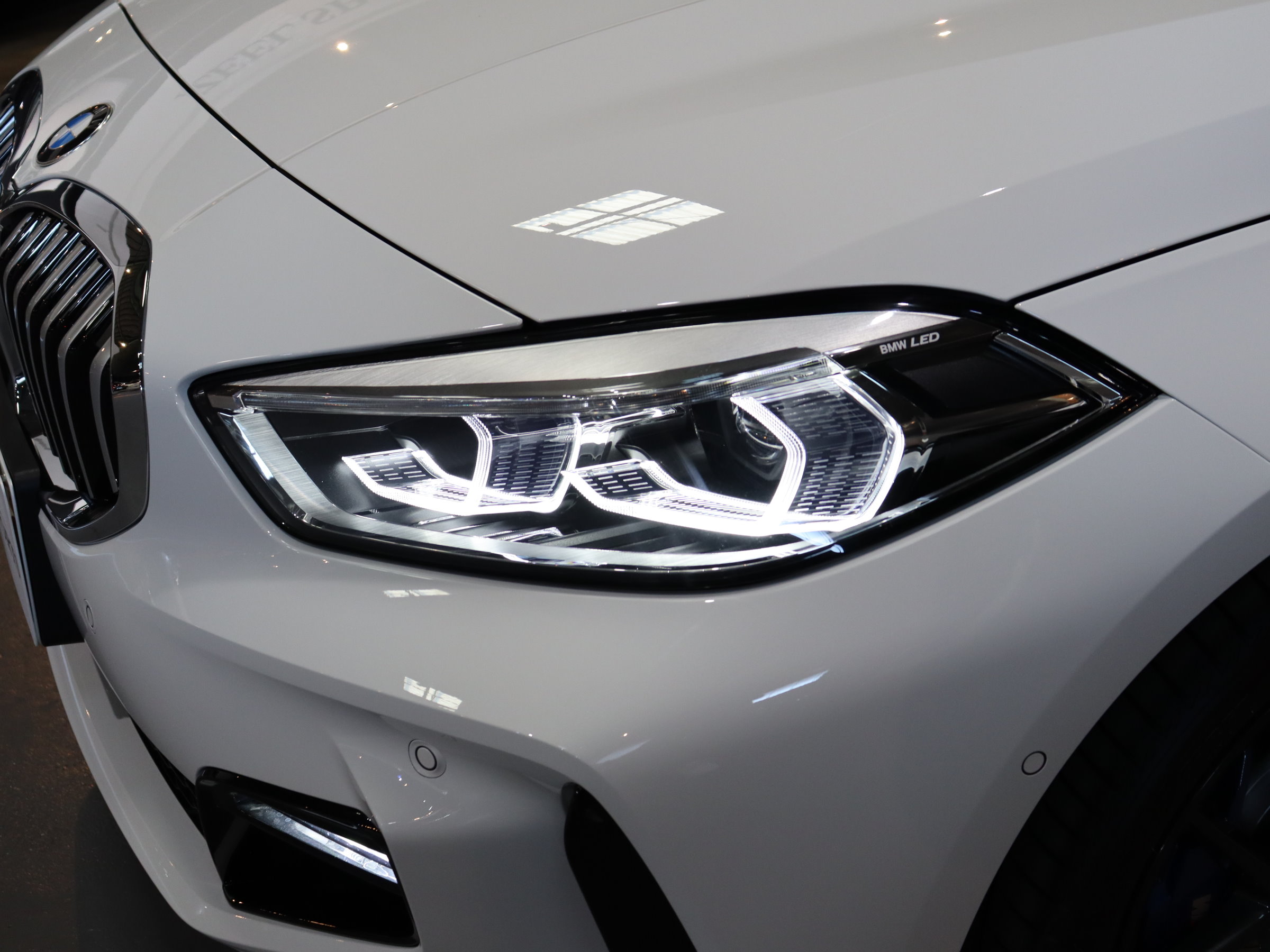 ＢＭＷ　１１８ｄ　Ｍスポーツパッケージ　プラス