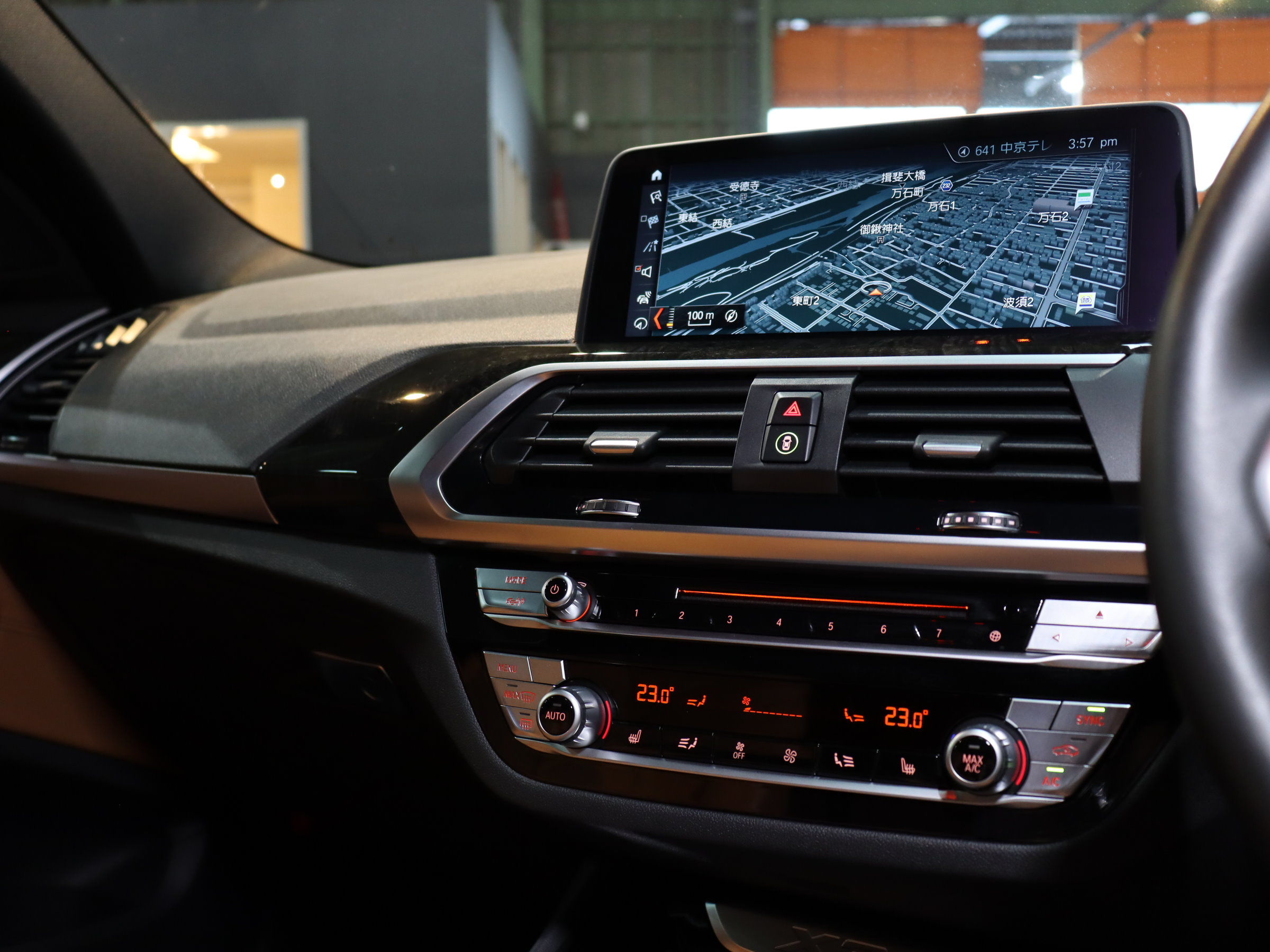 ＢＭＷ　Ｘ３　ｘＤｒｉｖｅ　２０ｄ　Ｍスポーツ