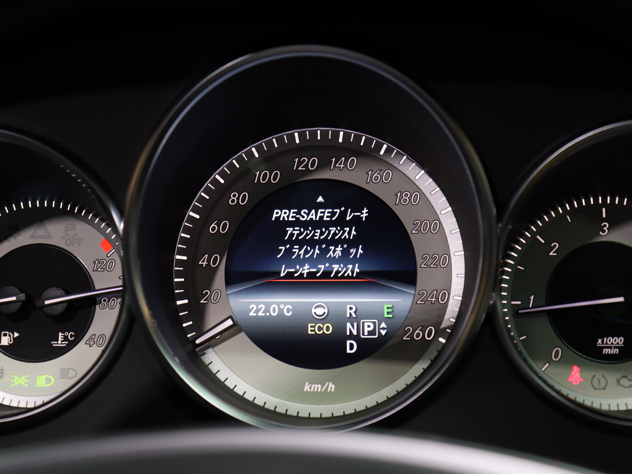 メルセデスベンツ　ＣＬＳ２２０ｄ　ＡＭＧライン
