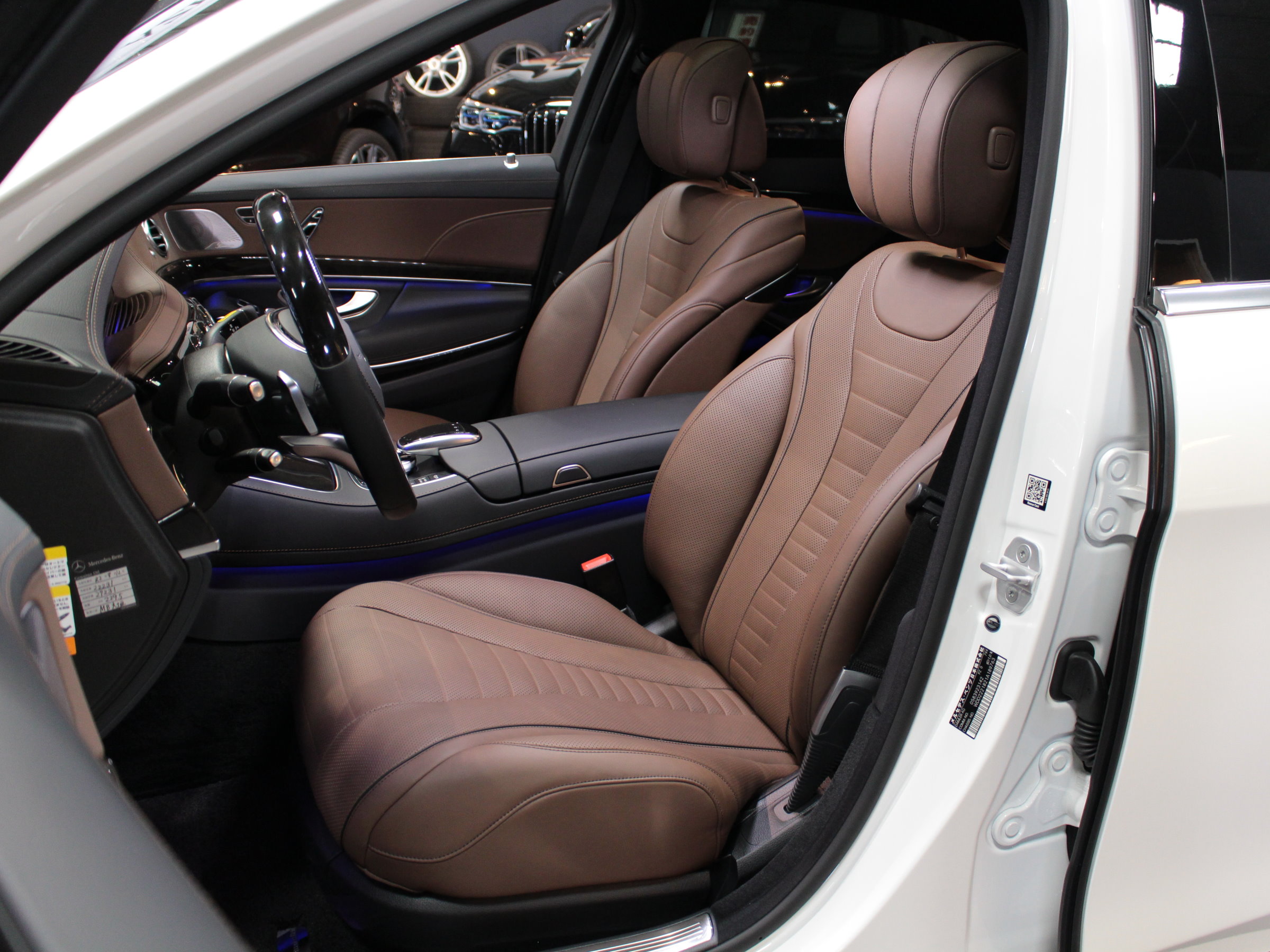 メルセデスベンツ　Ｓ５５０ロング　ＡＭＧスポーツＰＫＧ
