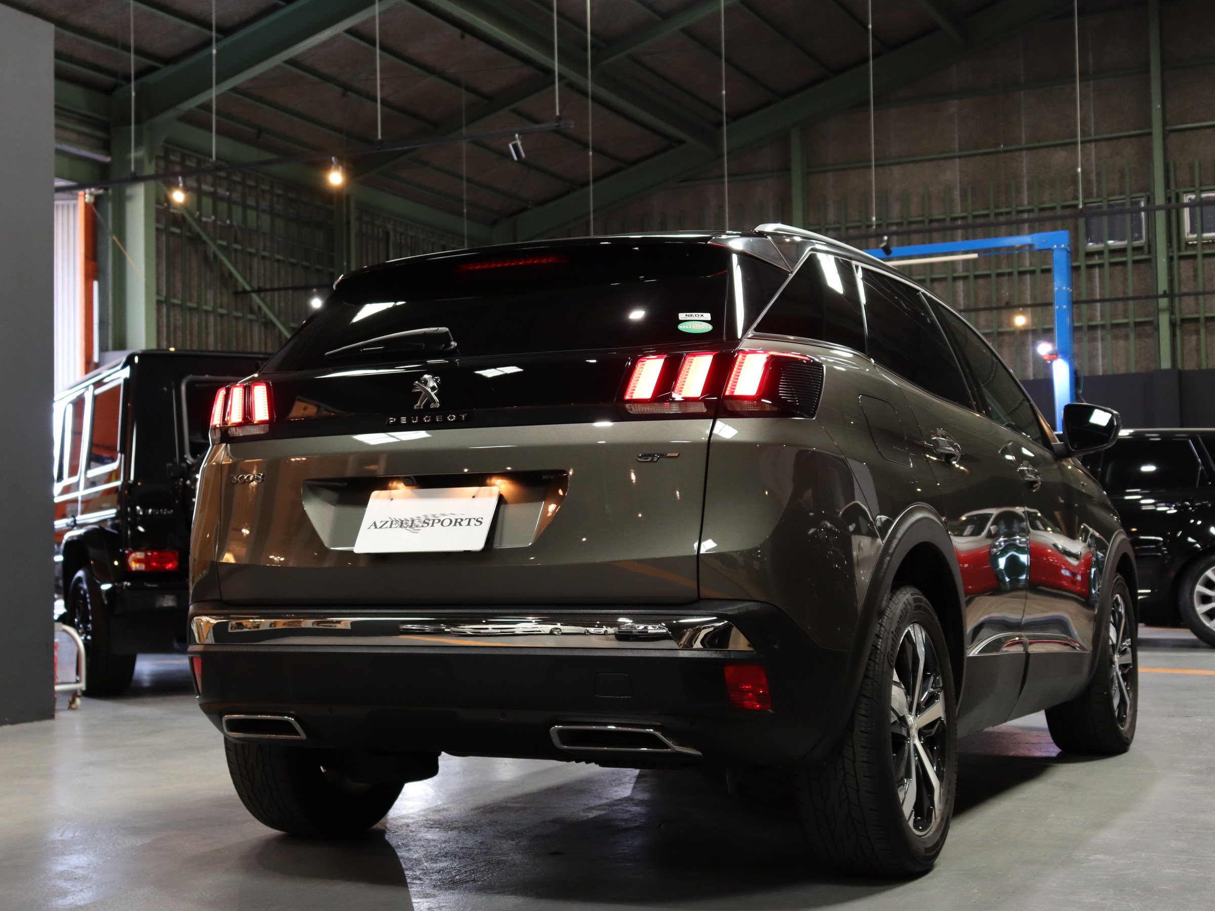 プジョー　３００８　ＧＴブルー　ＨＤｉ　ファーストクラスＰＫＧ