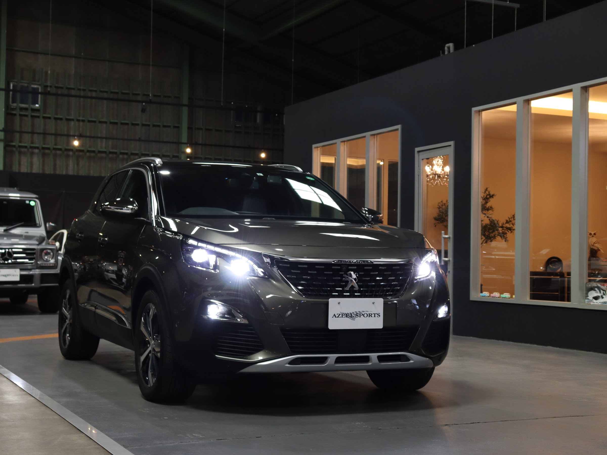 プジョー　３００８　ＧＴブルー　ＨＤｉ　ファーストクラスＰＫＧ