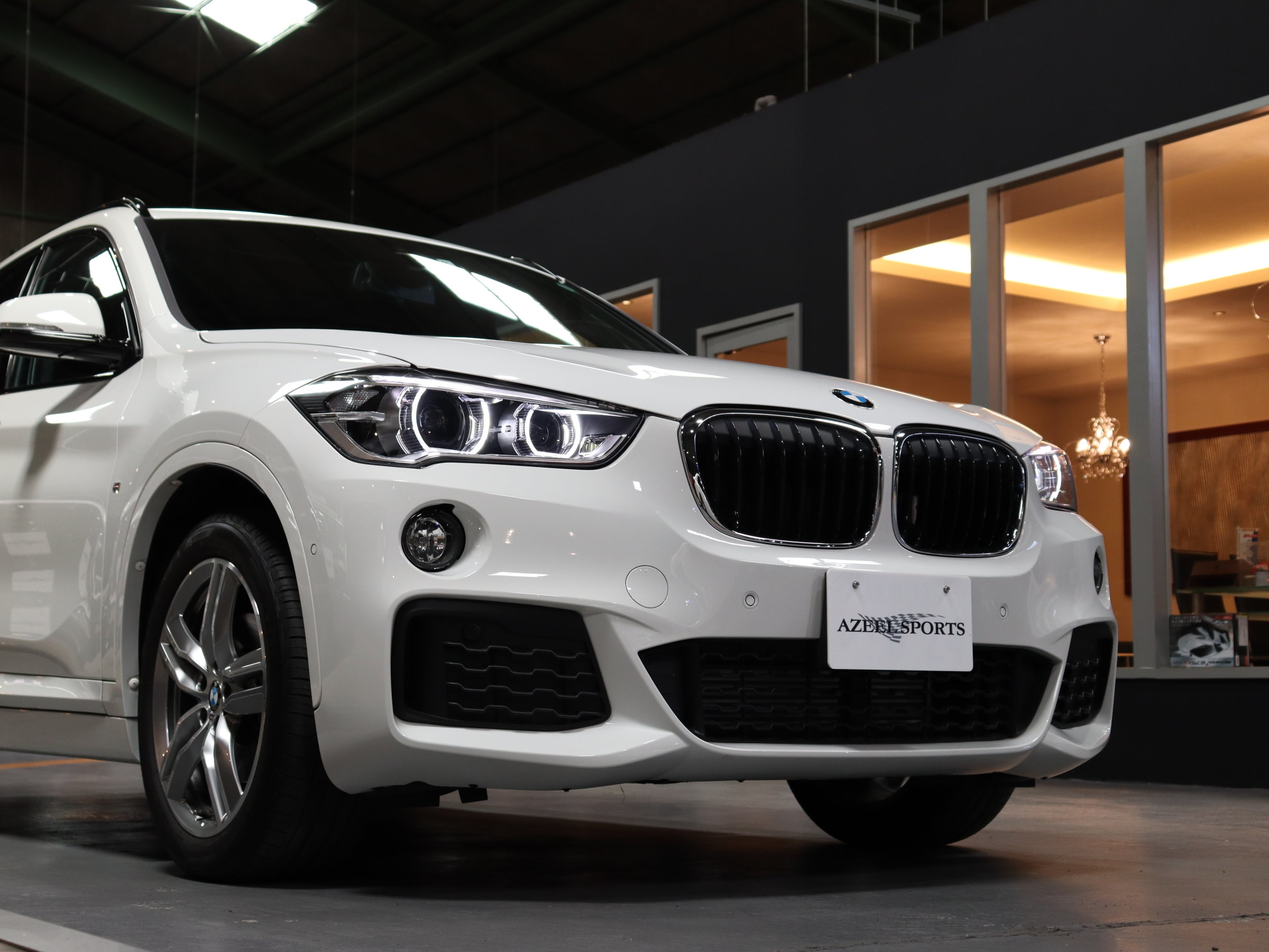 ＢＭＷ　Ｘ1　ｘＤｒｉｖｅ　１８ｄ　Ｍスポーツ