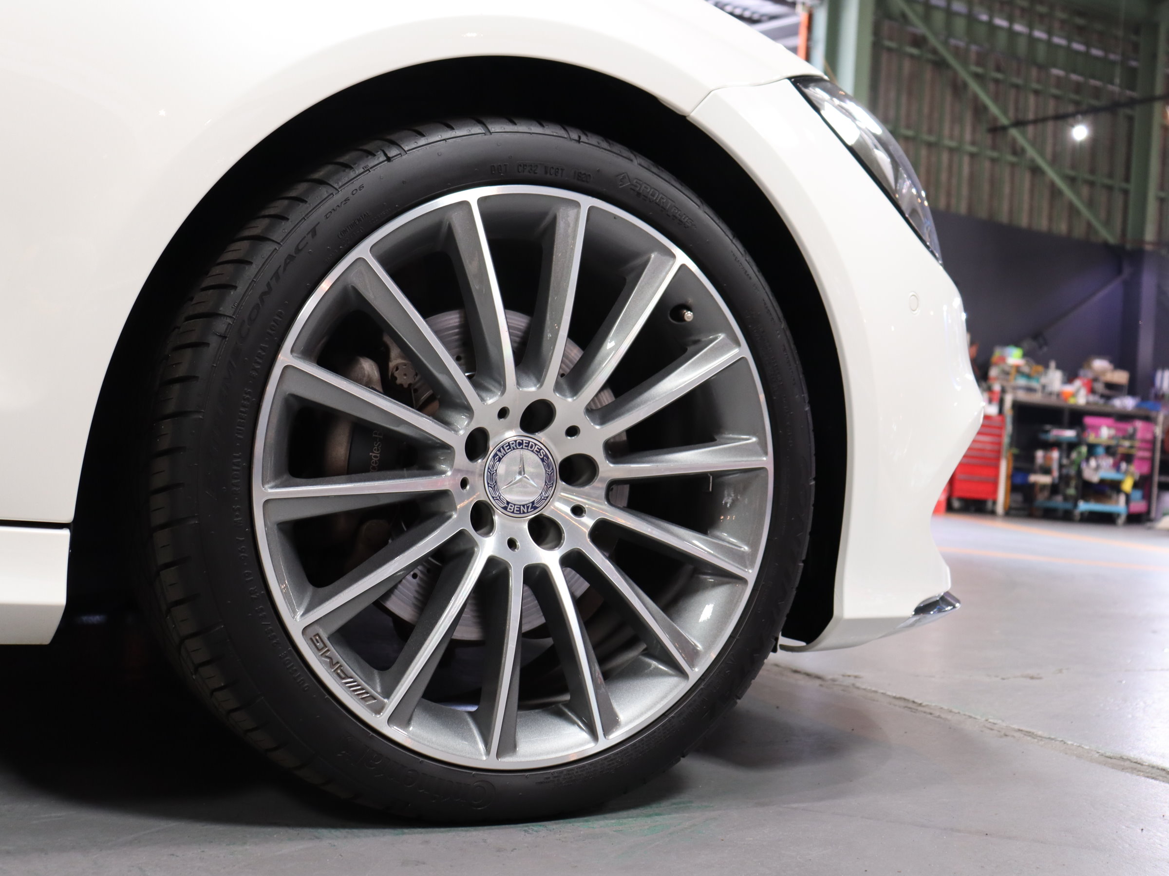 メルセデスベンツ　ＣＬＳ２２０ｄ　ＡＭＧライン
