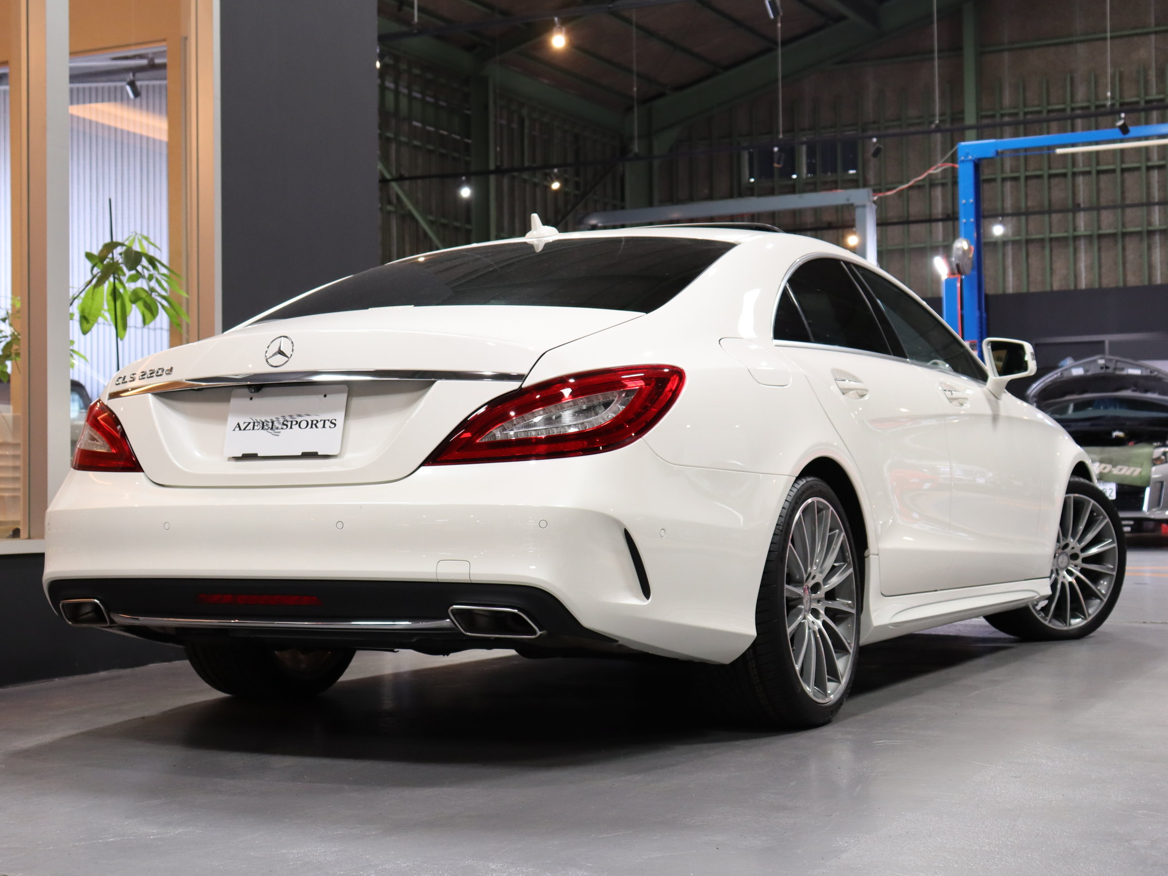 メルセデスベンツ　ＣＬＳ２２０ｄ　ＡＭＧライン