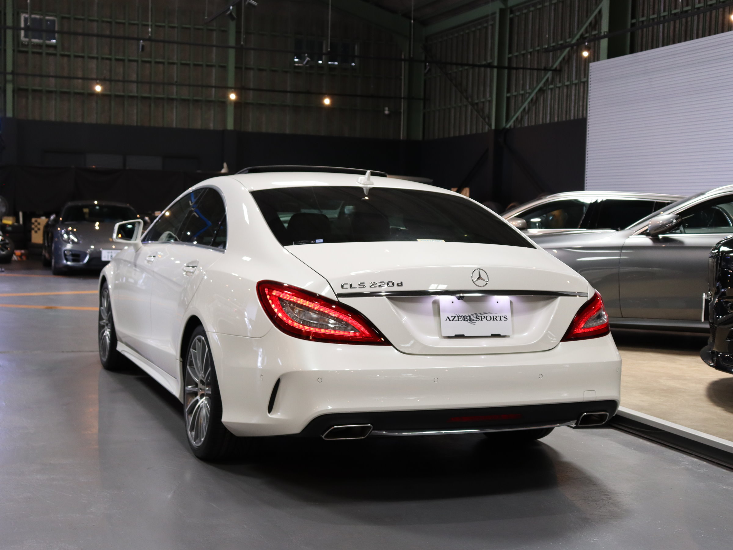 メルセデスベンツ　ＣＬＳ２２０ｄ　ＡＭＧライン
