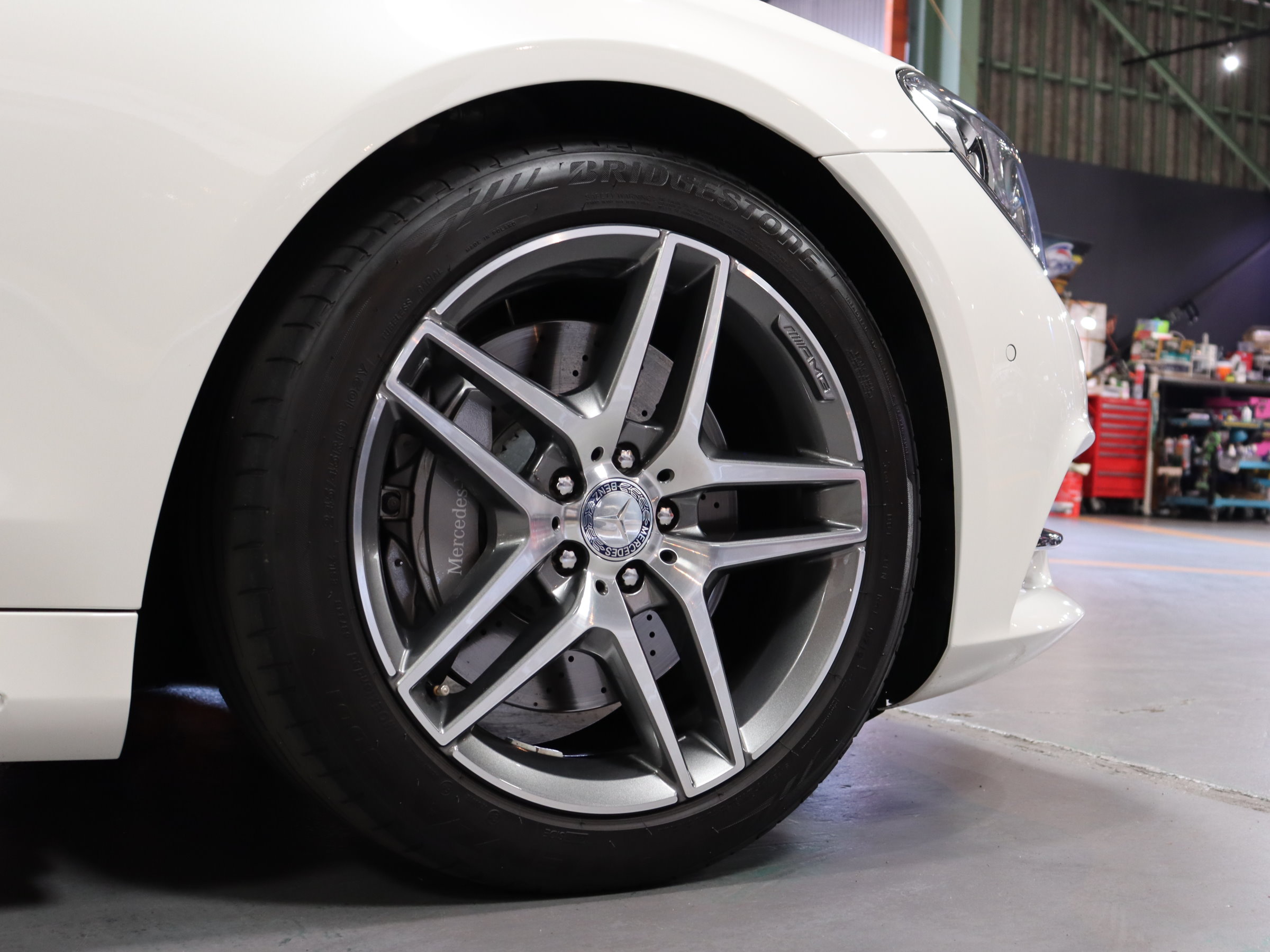 メルセデスベンツ　Ｓ５５０ロング　ＡＭＧスポーツＰＫＧ