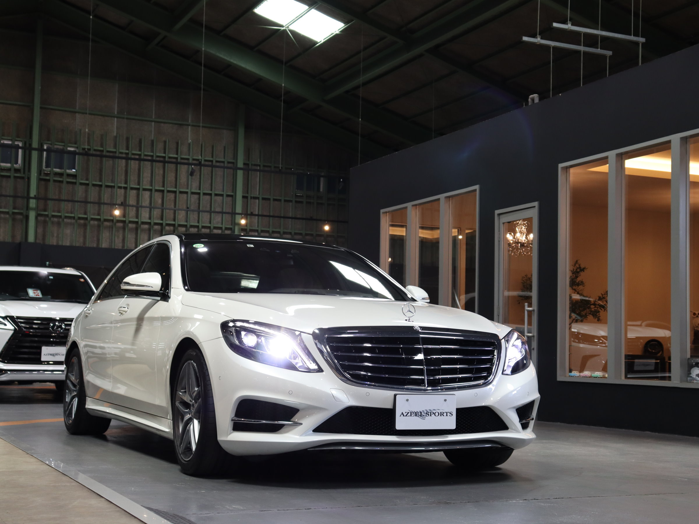 メルセデスベンツ　Ｓ５５０ロング　ＡＭＧスポーツＰＫＧ