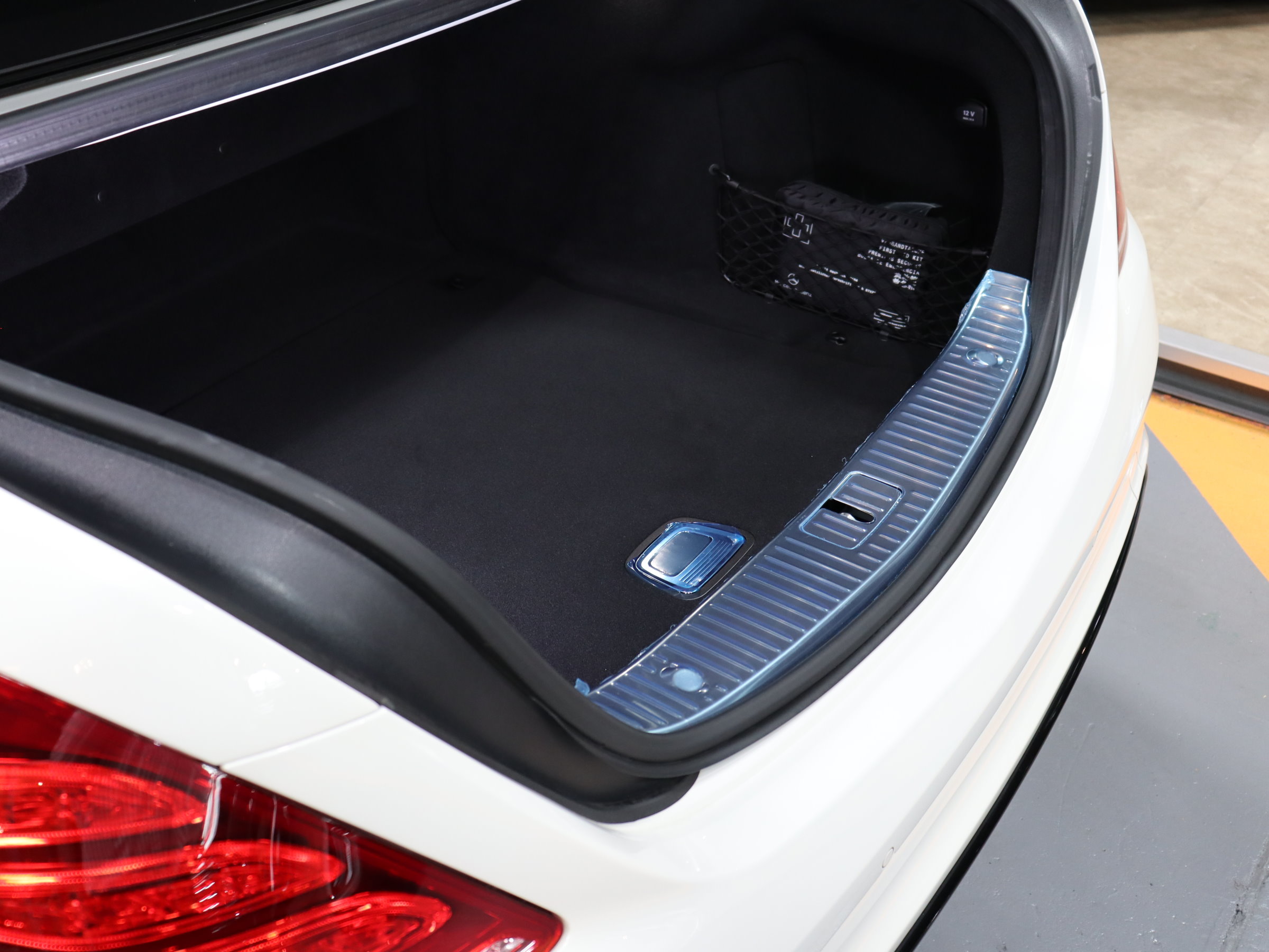 メルセデスベンツ　Ｓ５５０ロング　ＡＭＧスポーツＰＫＧ