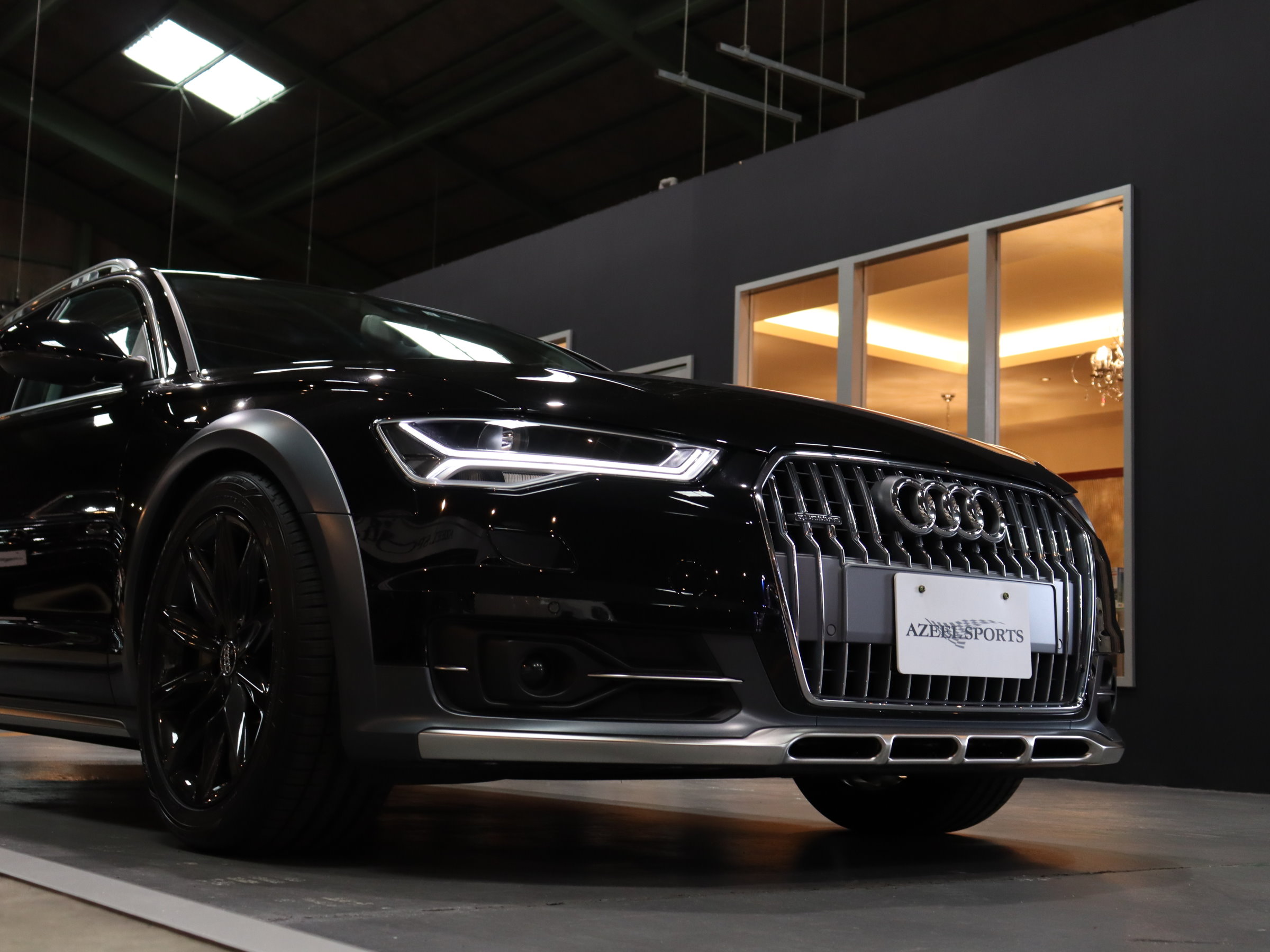 アウディ　Ａ６オールドクワトロ　３．０ＴＦＳＩ
