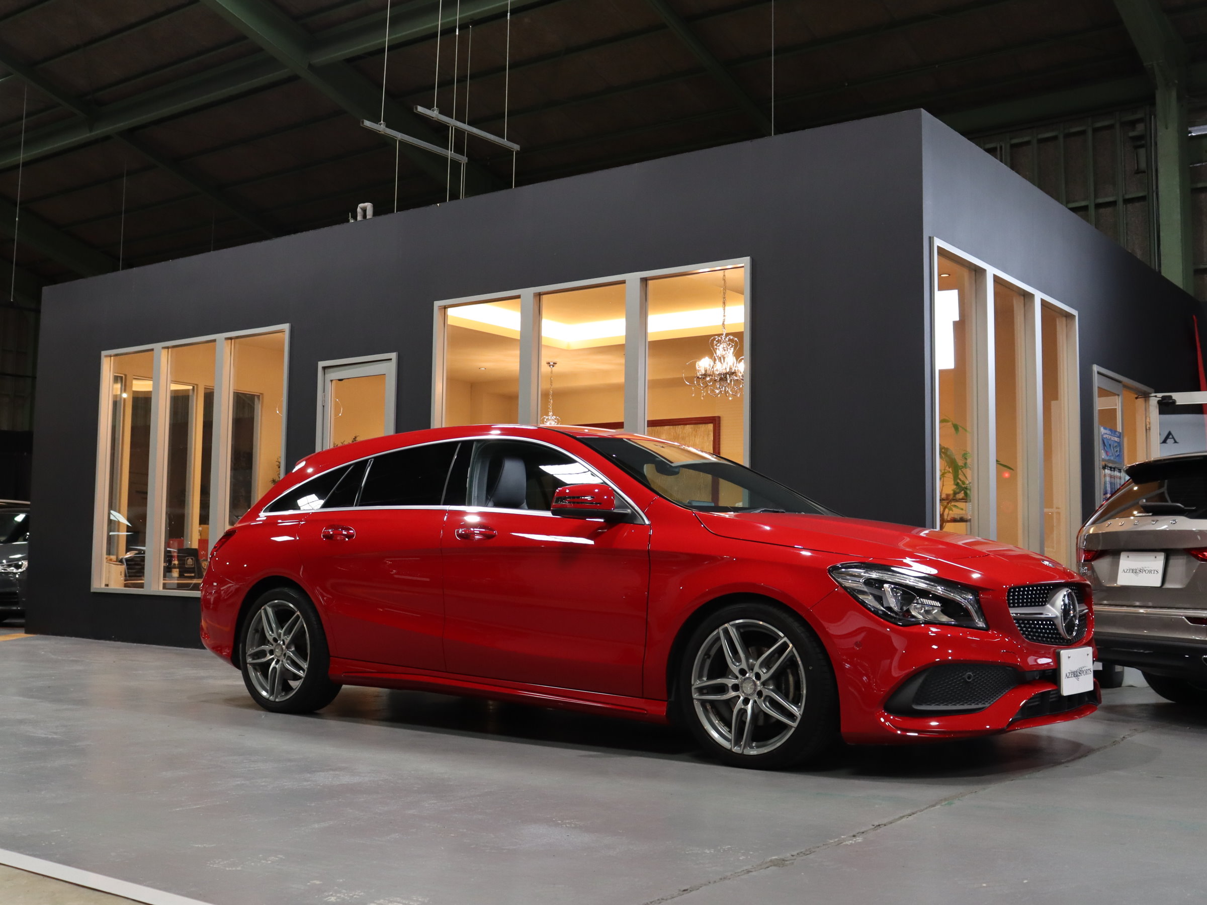 メルセデスベンツ　ＣＬＡ１８０　スポーツ　シューティングブレイク