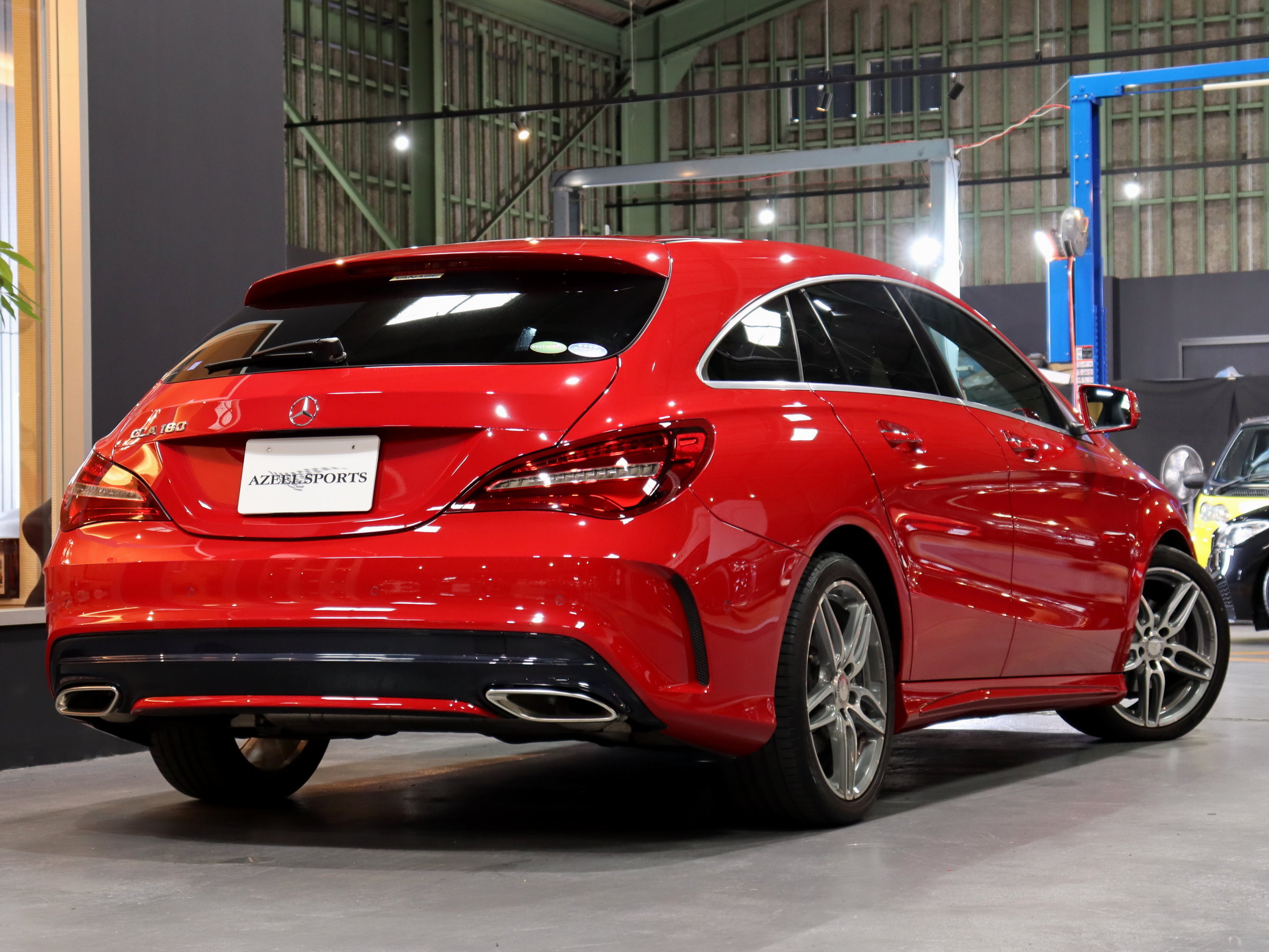 メルセデスベンツ　ＣＬＡ１８０　スポーツ　シューティングブレイク