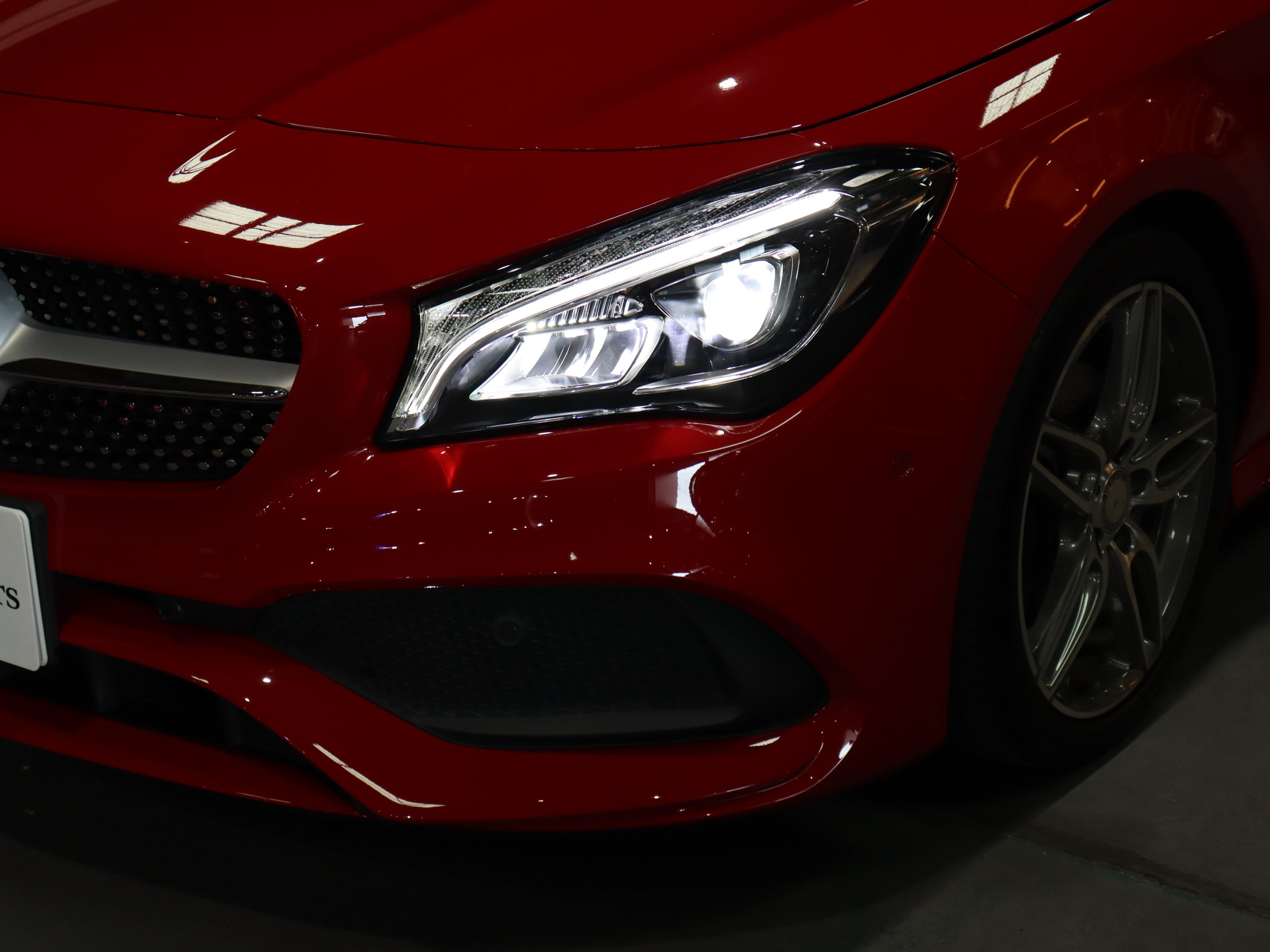メルセデスベンツ　ＣＬＡ１８０　スポーツ　シューティングブレイク
