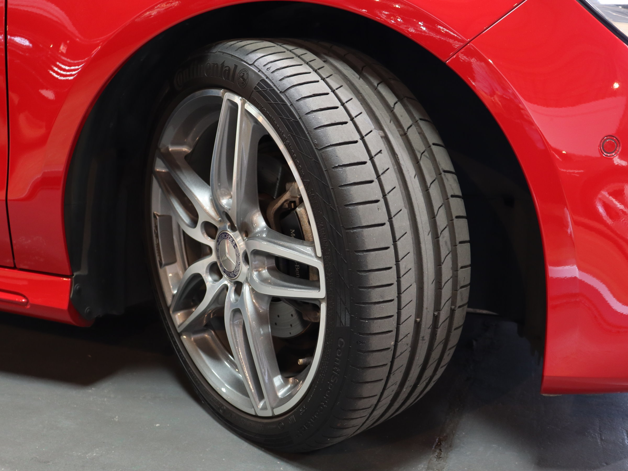 メルセデスベンツ　ＣＬＡ１８０　スポーツ　シューティングブレイク