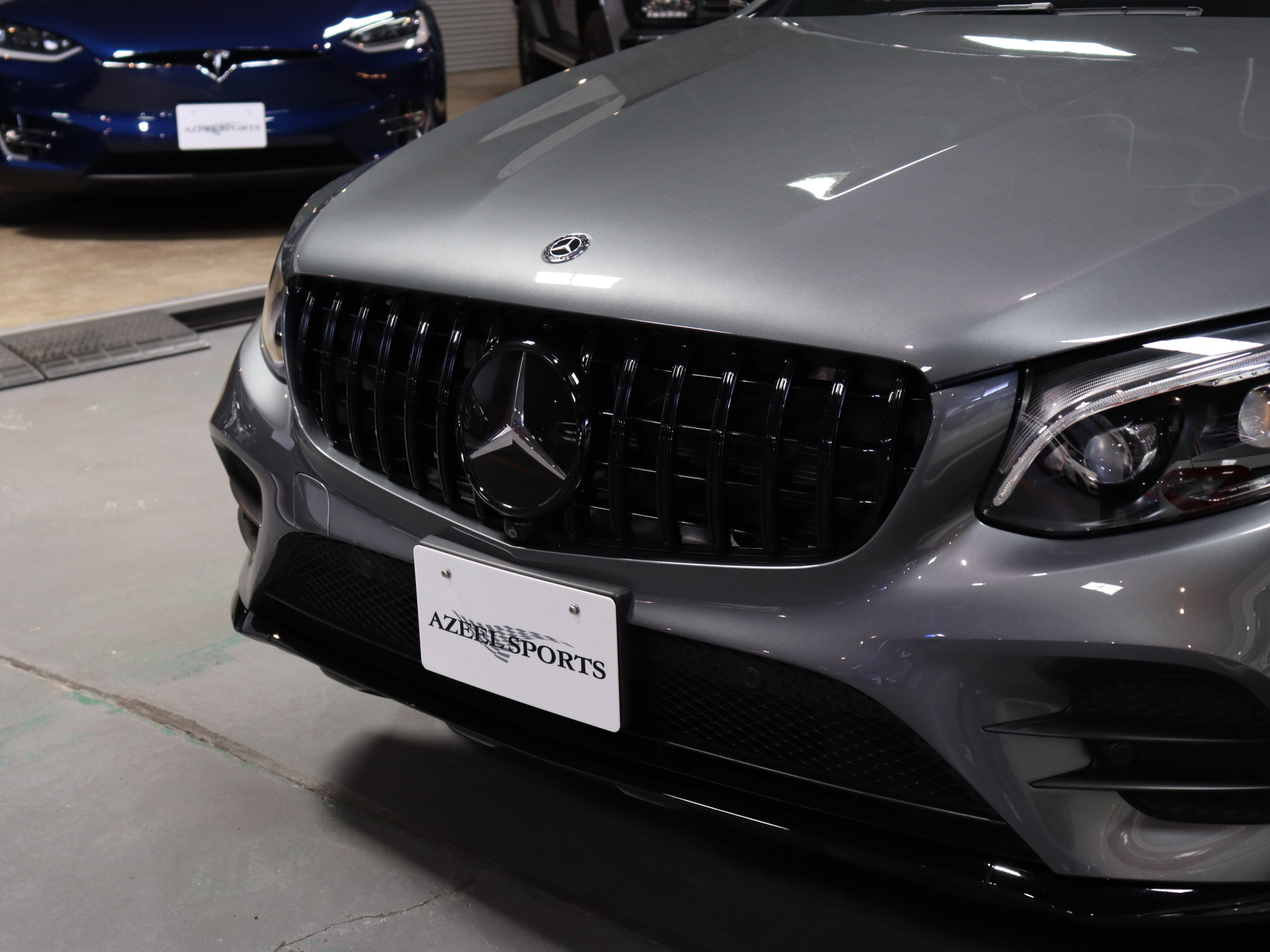 メルセデスベンツ　ＧＬＣ２２０ｄ　４マチック　ローレウスエディション