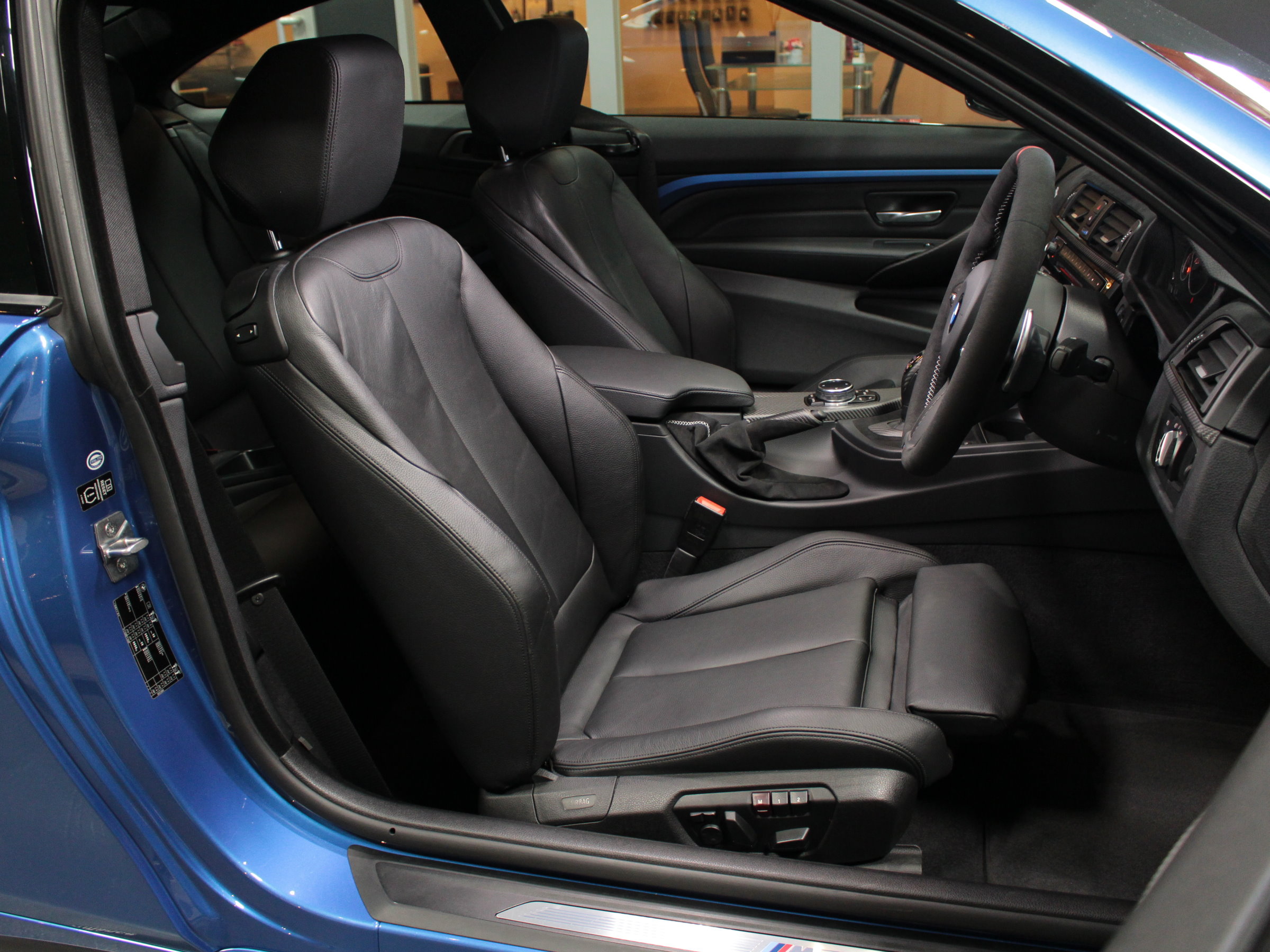 ＢＭＷ　４３５ⅰクーペ　Ｍスポーツ