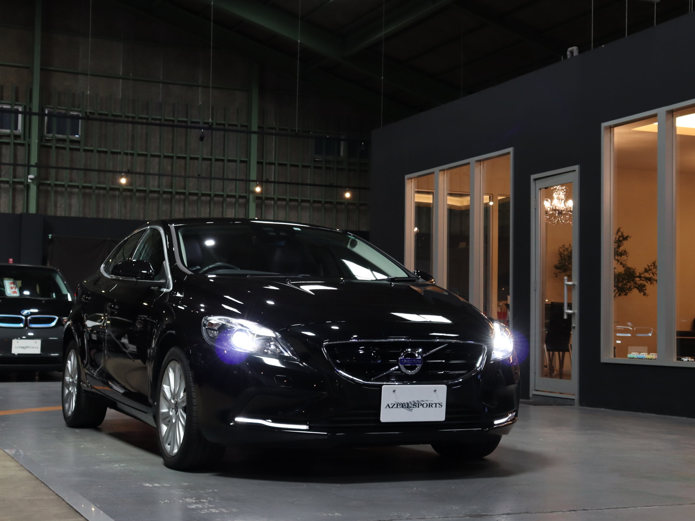 ボルボ　Ｖ４０　Ｔ３　ＳＥ