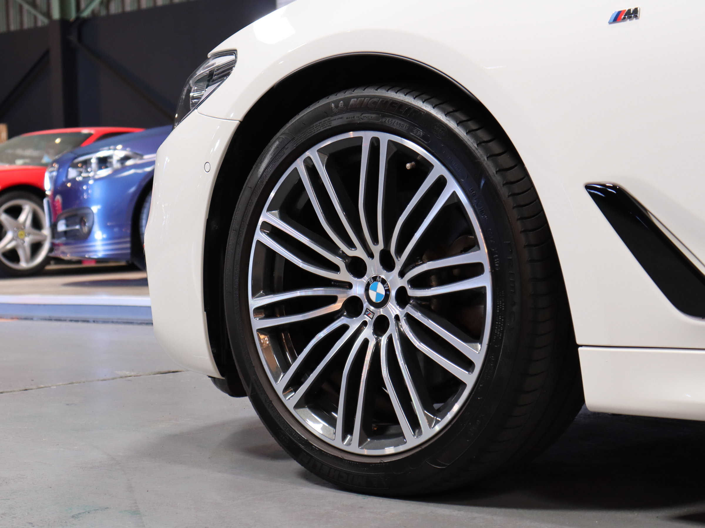 ＢＭＷ　５２３ｄ　Ｍスポーツ