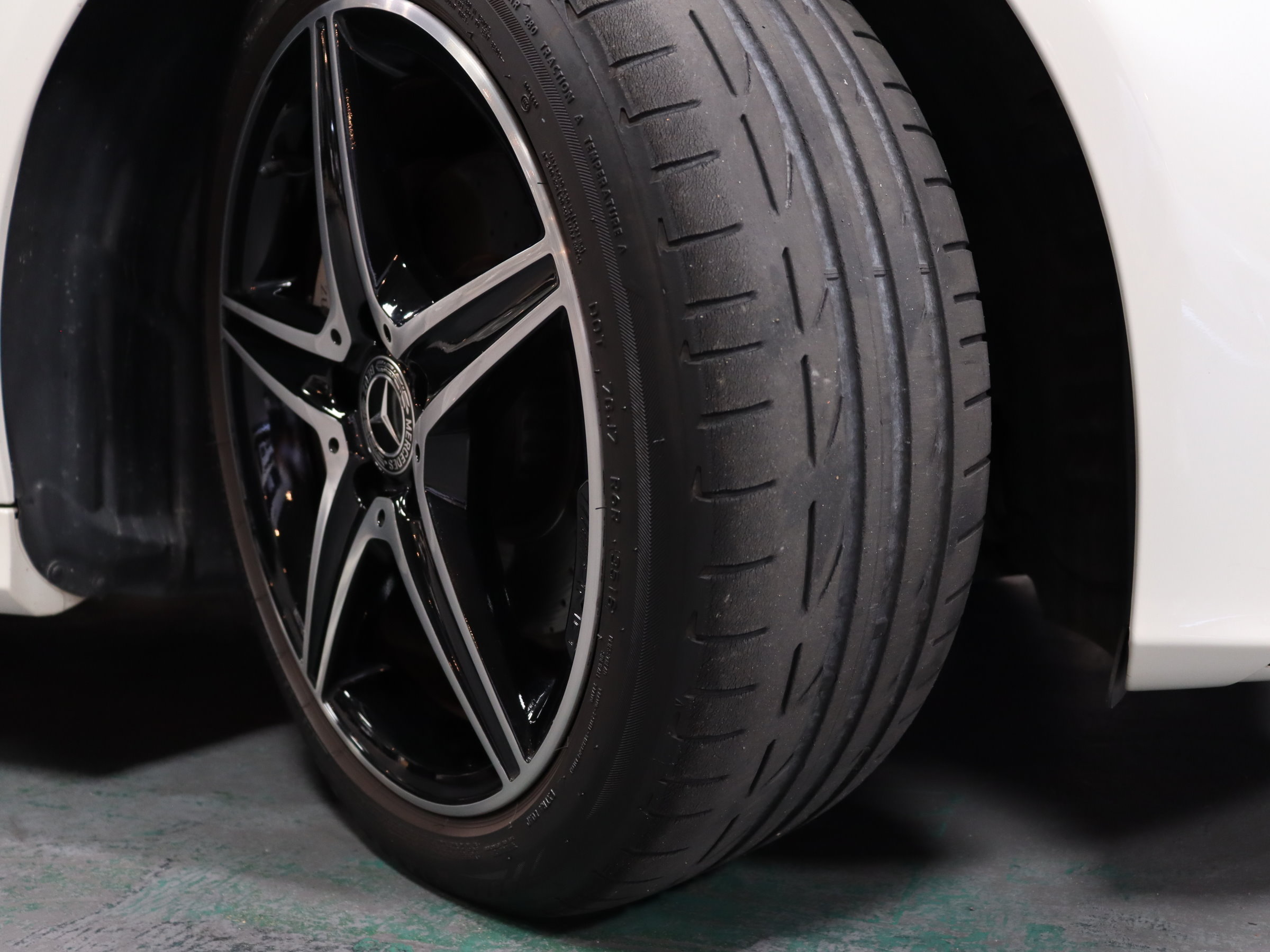 メルセデスベンツ　Ｃ２００ワゴン　スポーツ　